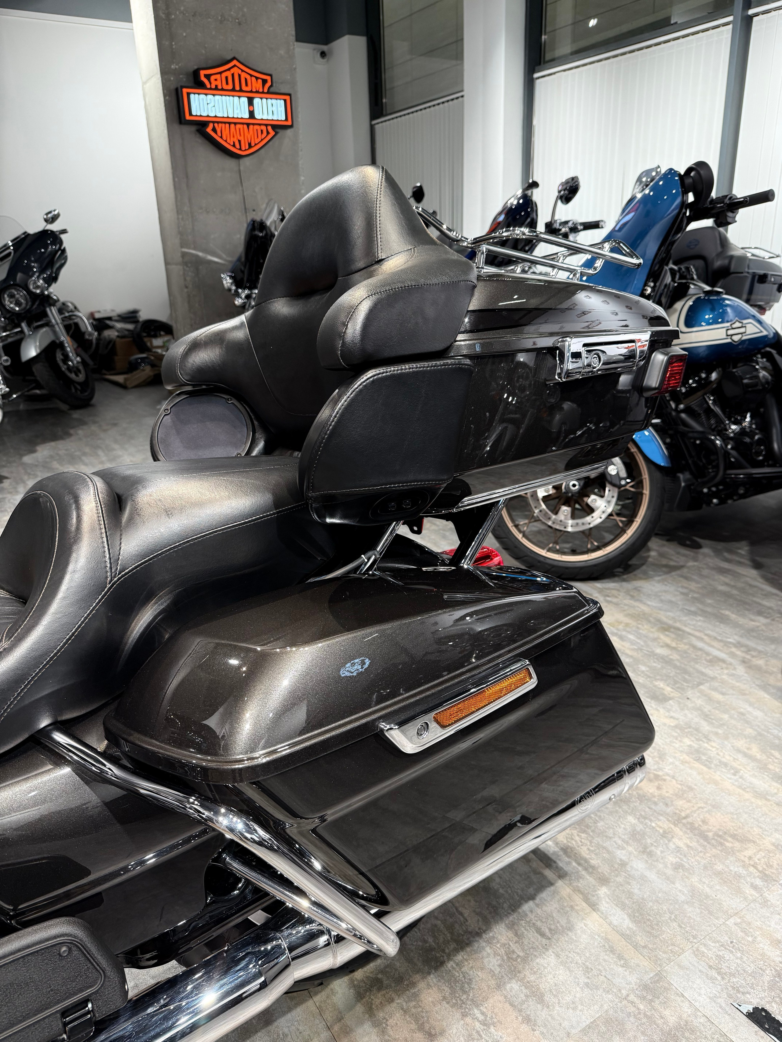 114 Electra Glide Limited (KessTech). Hello Davidson, Москва. Только хорошие мотоциклы…