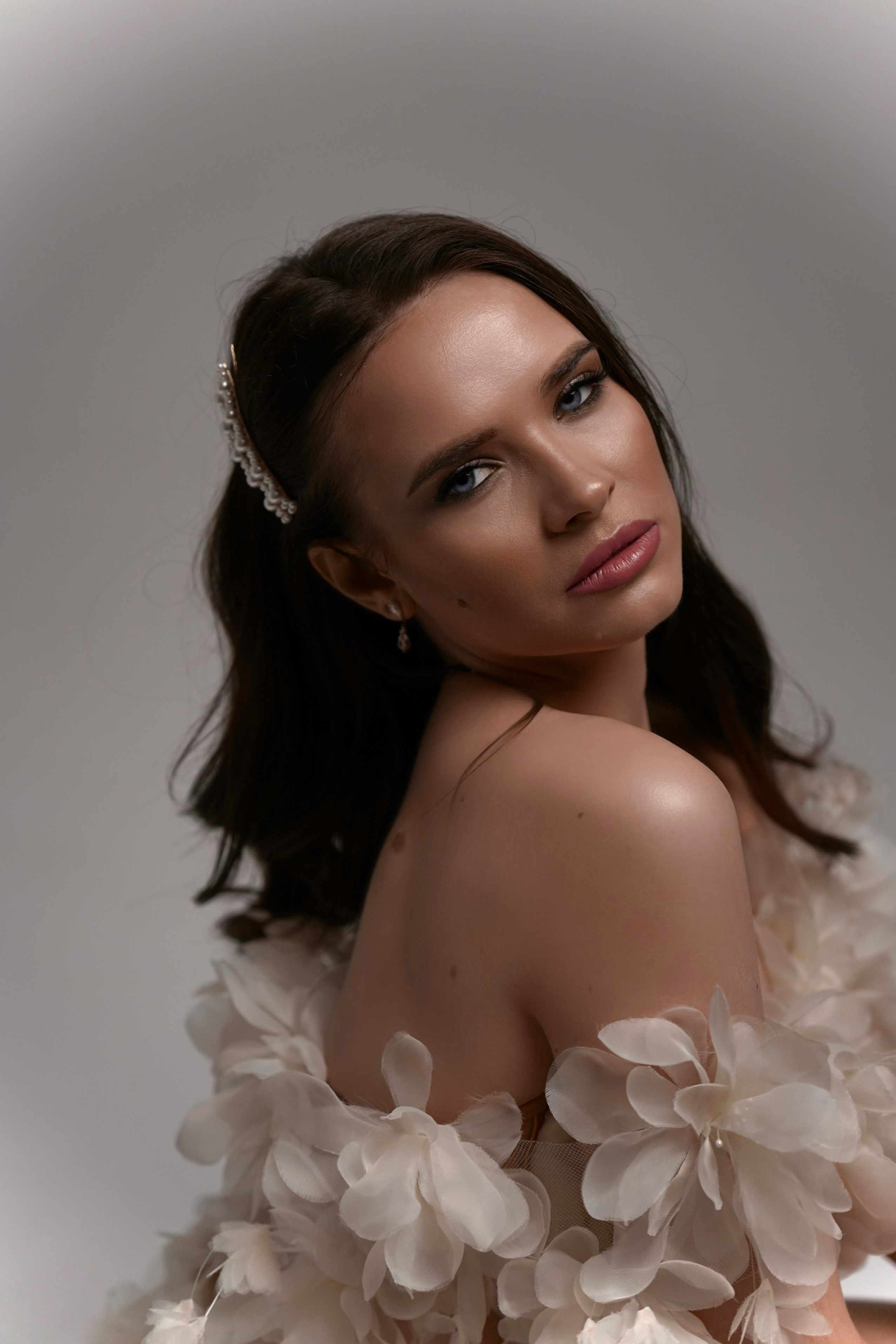 Женский портрет. Главная