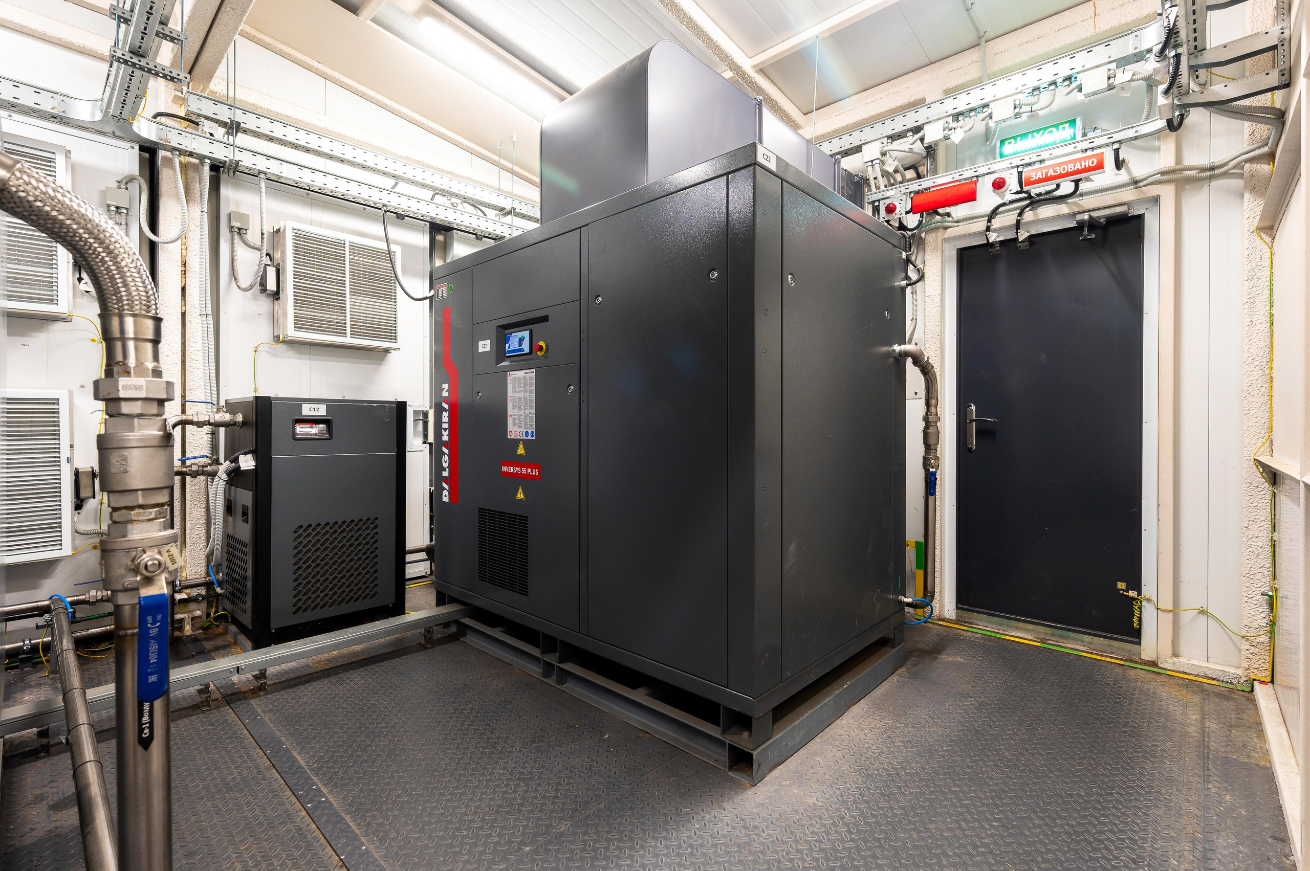 Промышленный фотограф. Интерьерный фотограф. Фото- видеосъемка недвижимости Санкт-Петербург