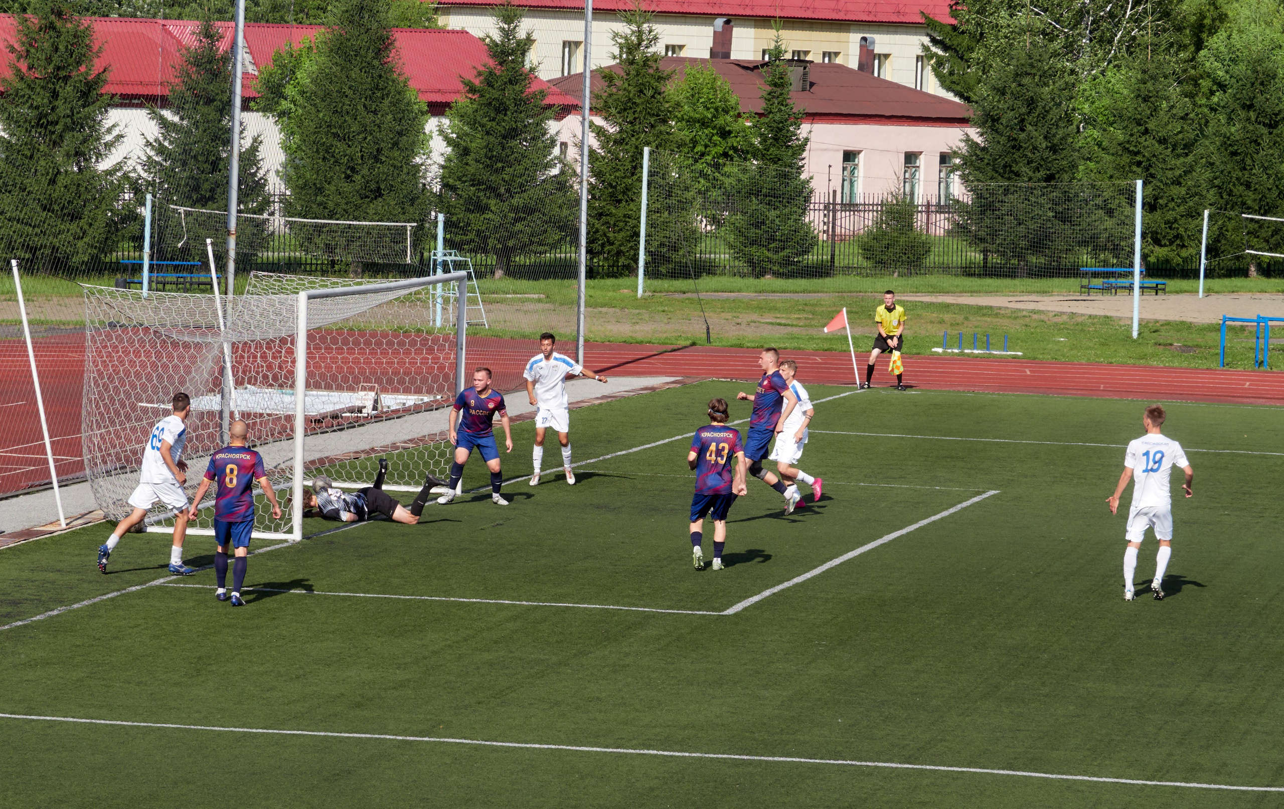 Распадская» (Междуреченск) — «Рассвет» (Красноярск) 7:0. Семейный и детский фотограф в Междуреченск Олег Бамбульский