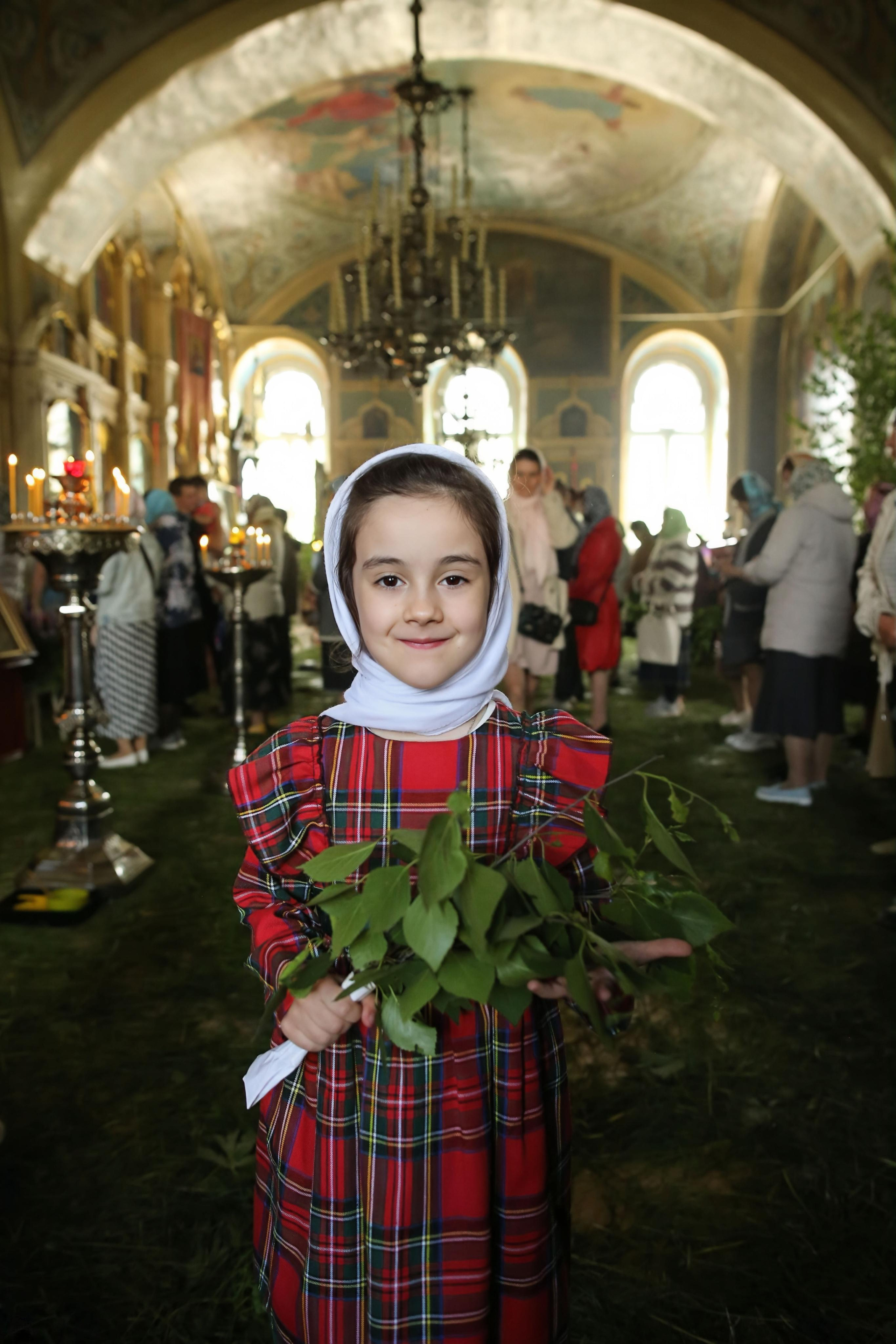 День Святой Троицы — Пятидесятница в Георгиевский храм с. Ванилово. Семейный и детский фотограф Анна Петракова