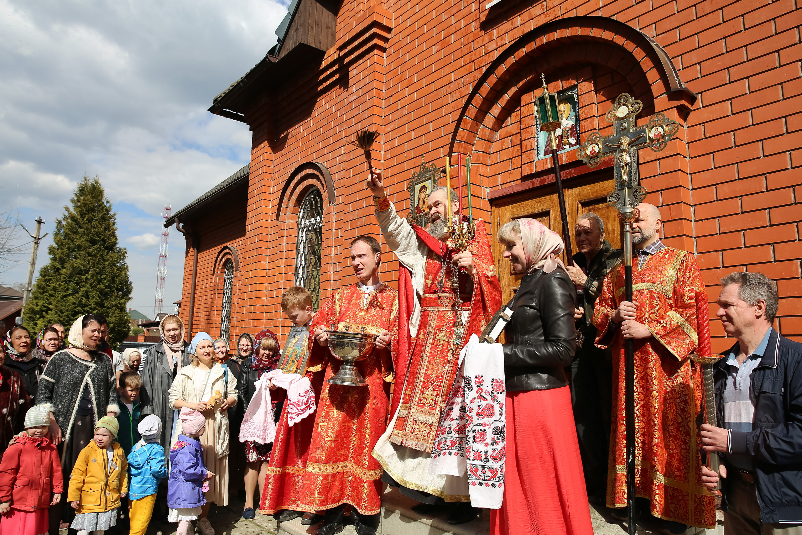 Антипасха храм прп. Сергия Радонежского пос. Красково. Семейный и детский фотограф Анна Петракова