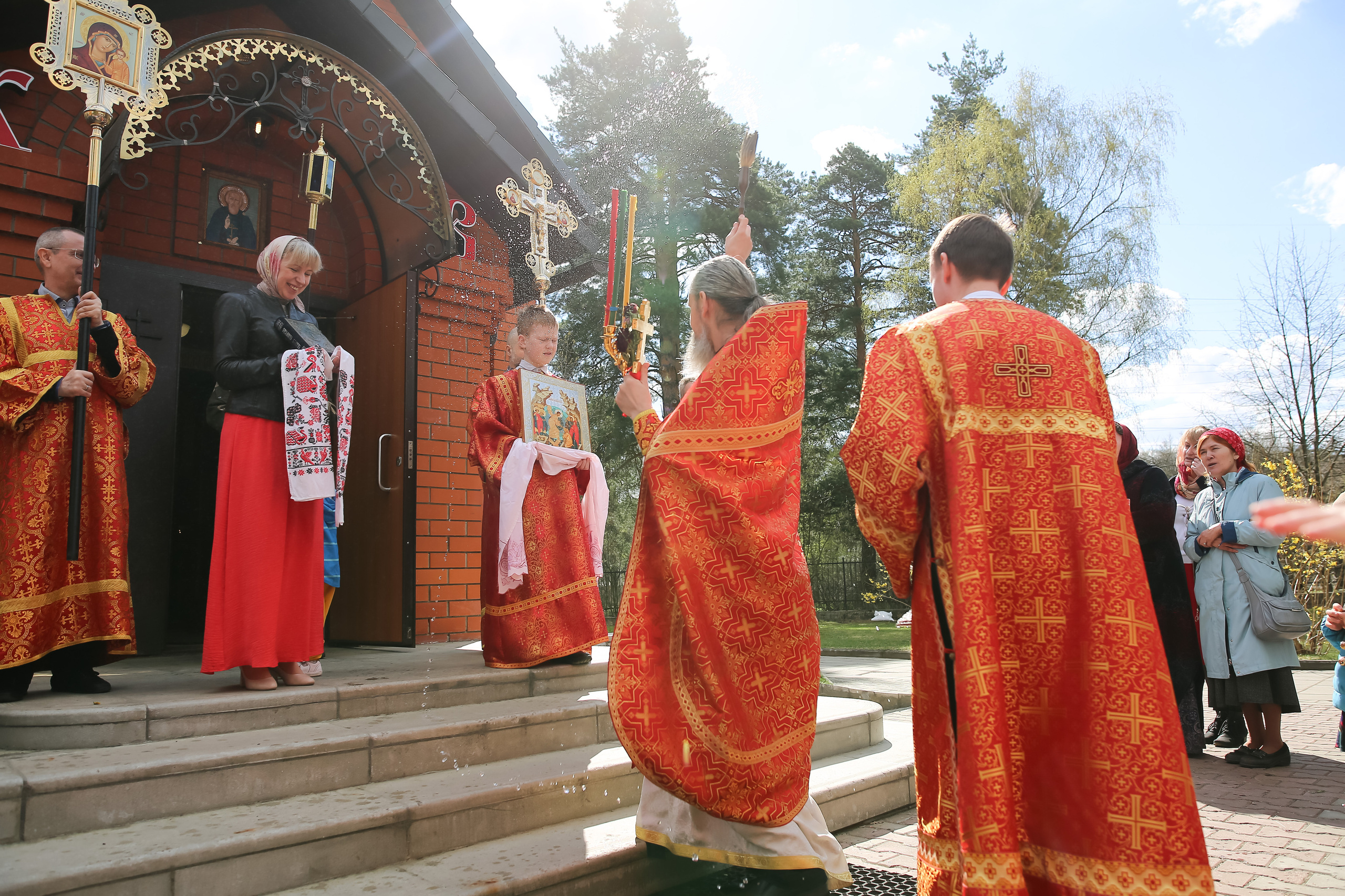 Антипасха храм прп. Сергия Радонежского пос. Красково. Семейный и детский фотограф Анна Петракова