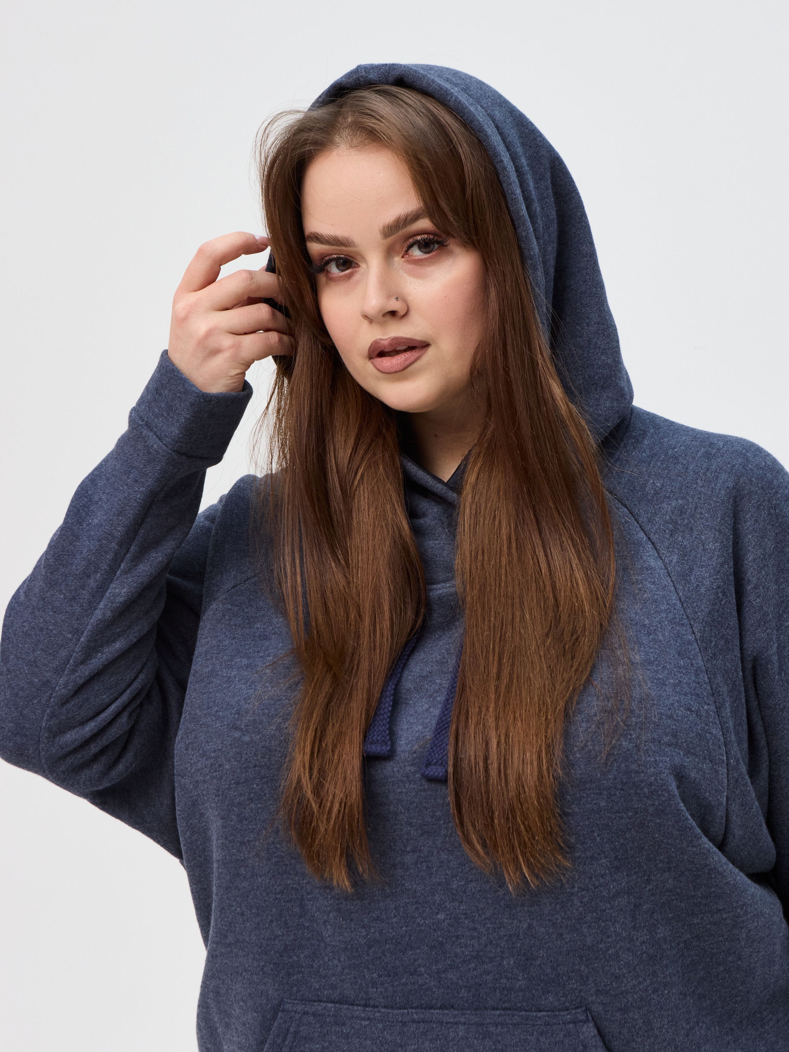 Фотомодель для маркетплейсов Даша. Фотосъёмка для марктеплейсов Studio 11.11