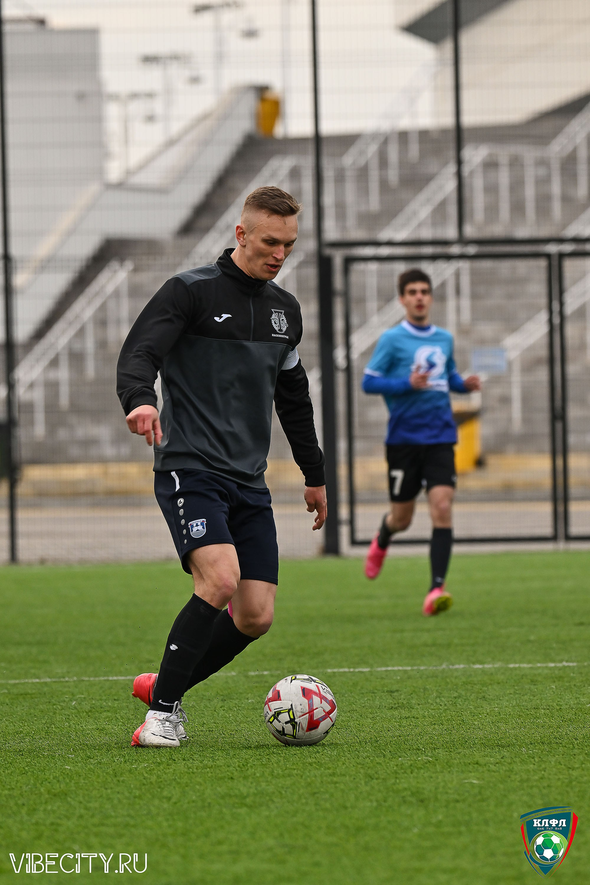 XX ЧЕМПИОНАТ КАЛИНИНГРАДСКОЙ ЛФЛ КАНЦМАРКЕТ39 сезона 2024–2025 гг. VIBECITY.RU Вайб Сити Ру Фоторепортажи Фотоотчеты Калининград