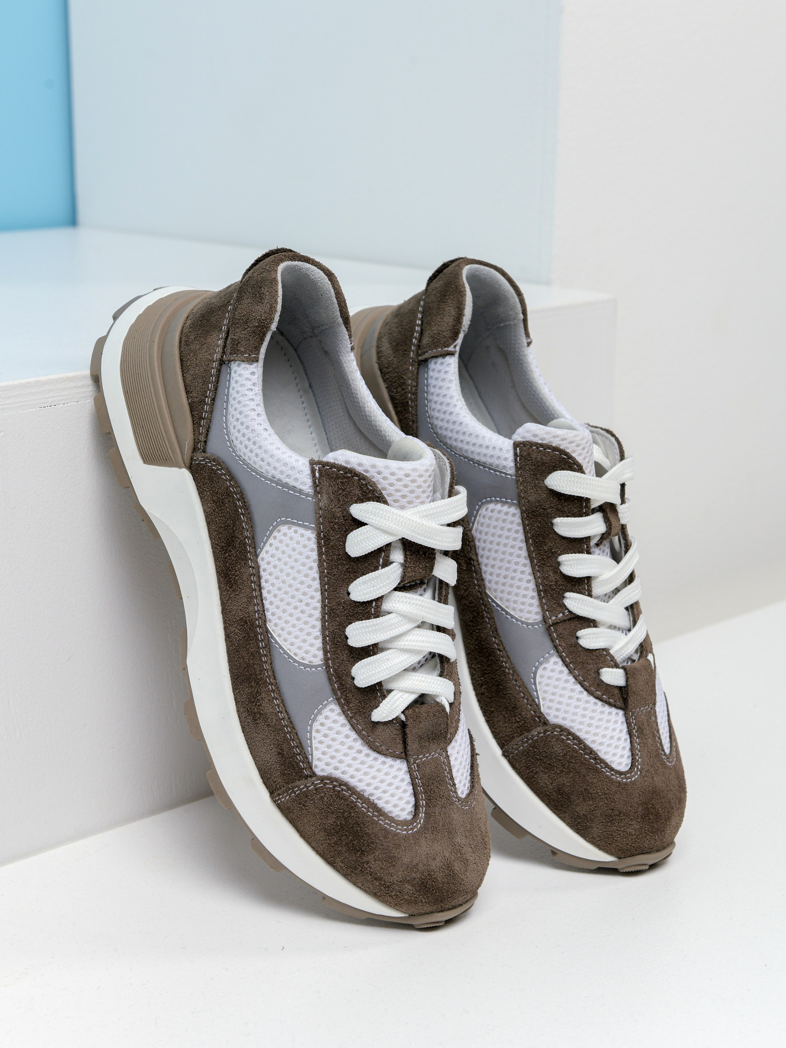 Съемка обуви для маркетплейс. Фотосъемка для маркетплейс в Краснодаре