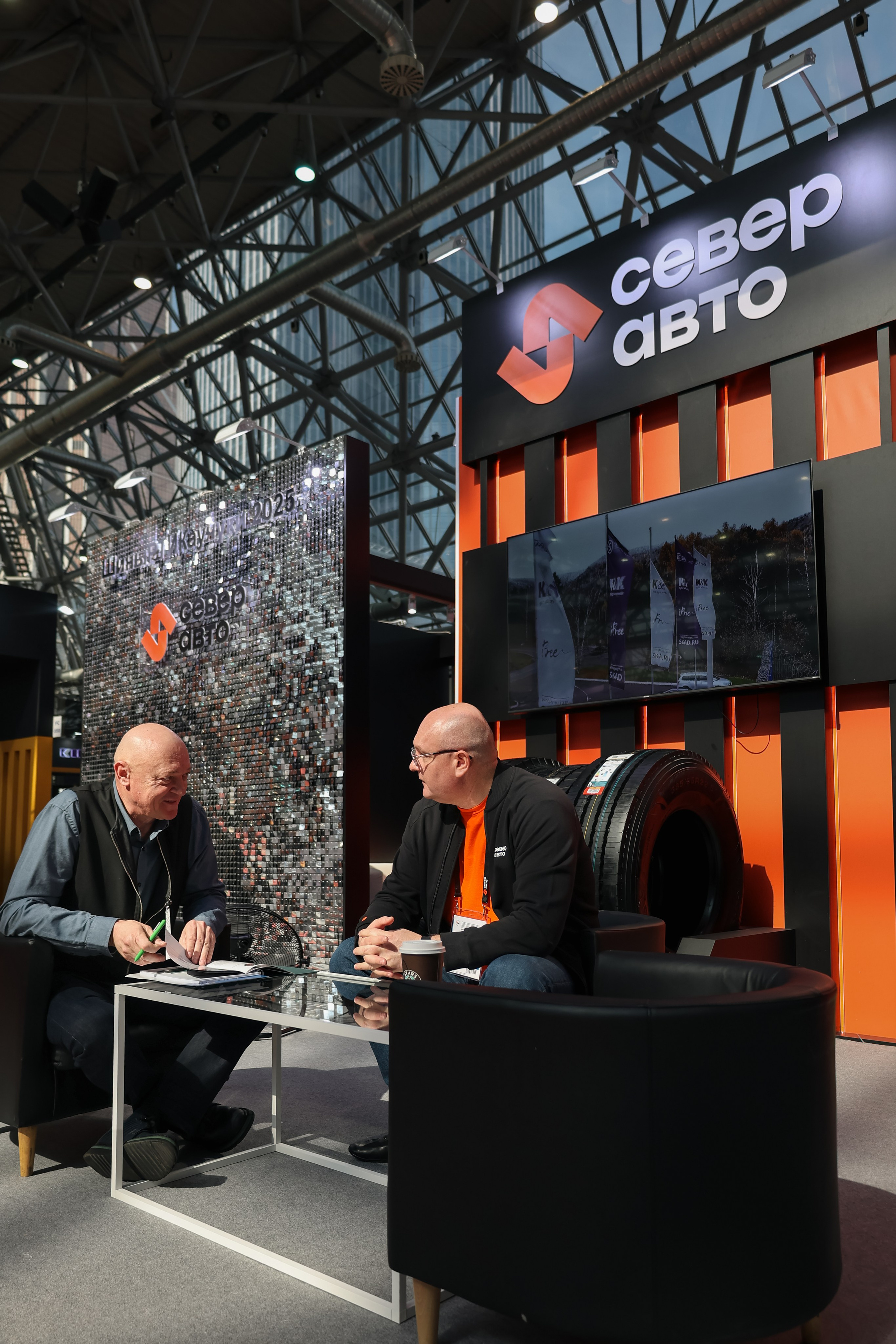 Север Авто, Выставка Экспоцентр. Фотограф и видеограф Анна Домашенко