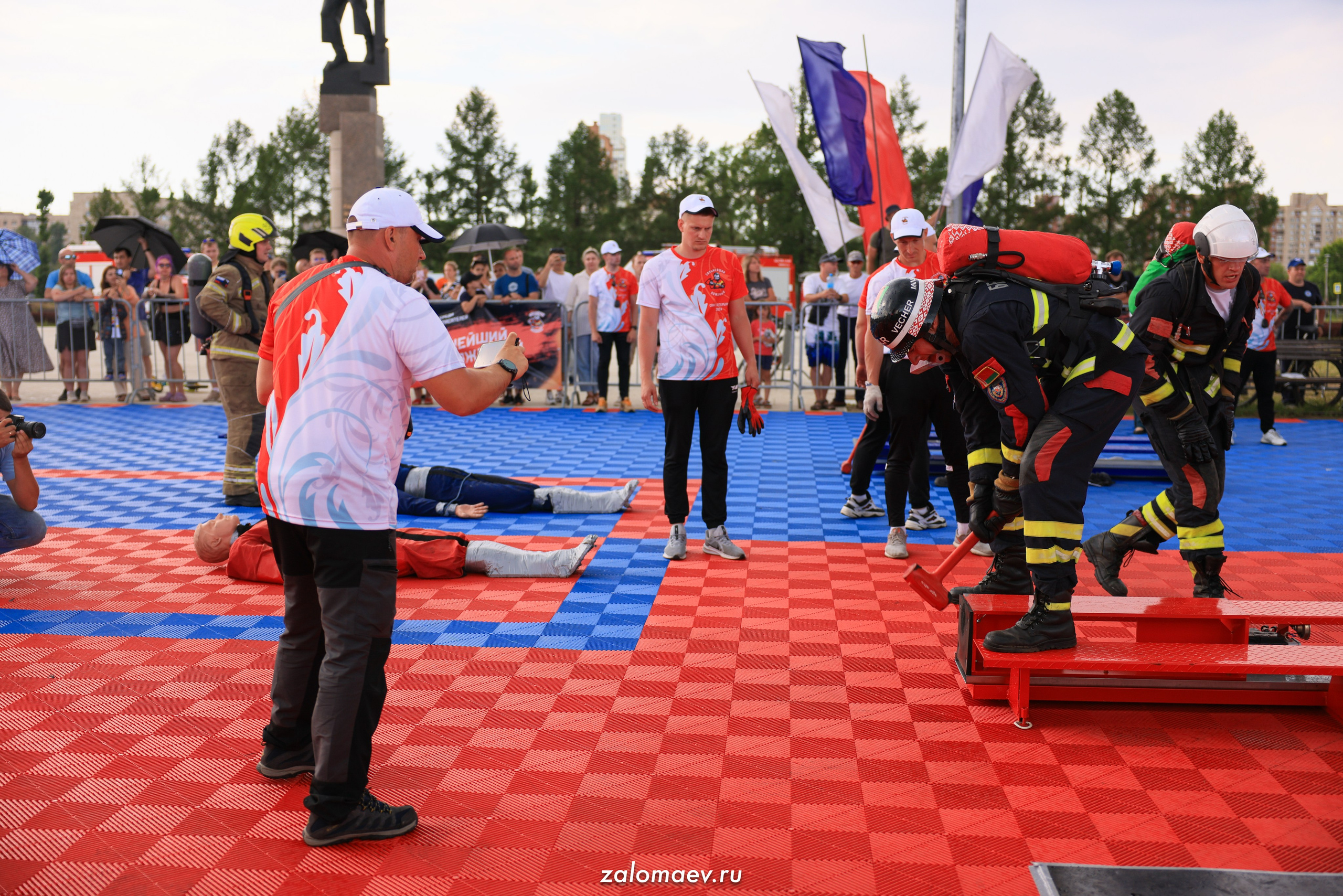 Сильнейший пожарный. Фотограф Александр Заломаев