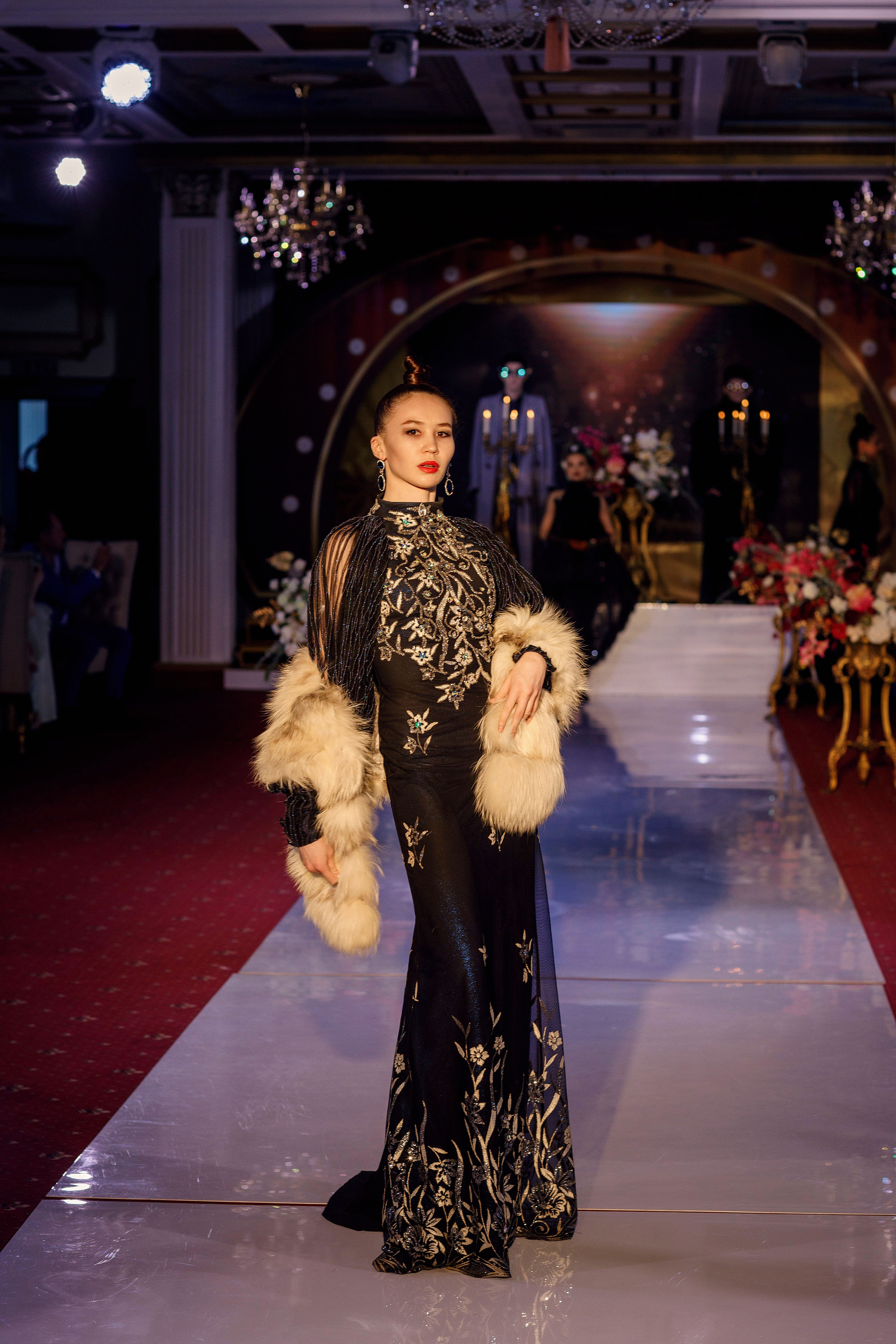 Показ коллекции Игоря Дадиани — 2023.04.01. Портретный и репортажный фотограф в Чебоксарах Андриян Чаркин