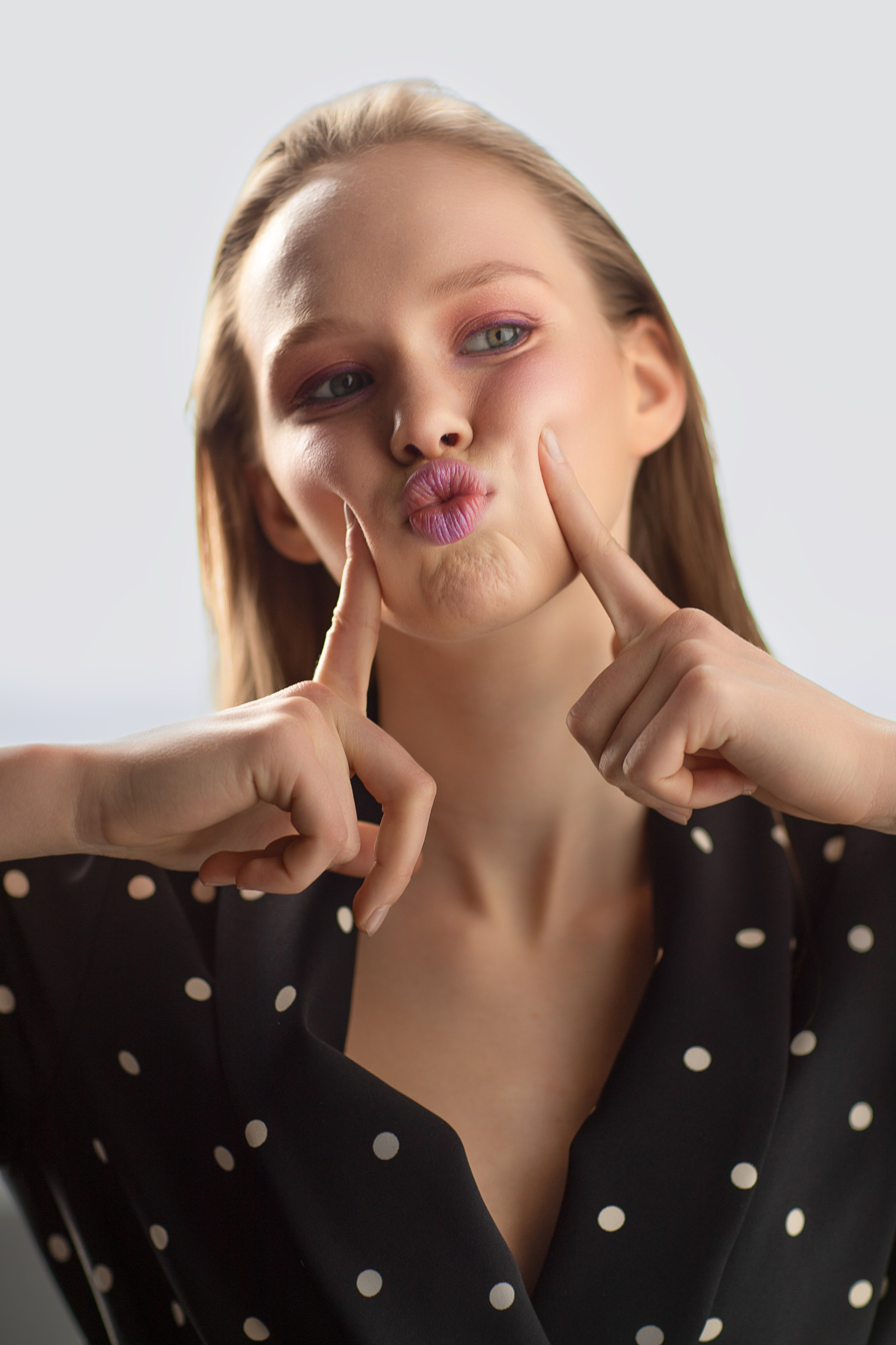 Полина Тольятти 177. Международное модельное материнское агентство «Open models»