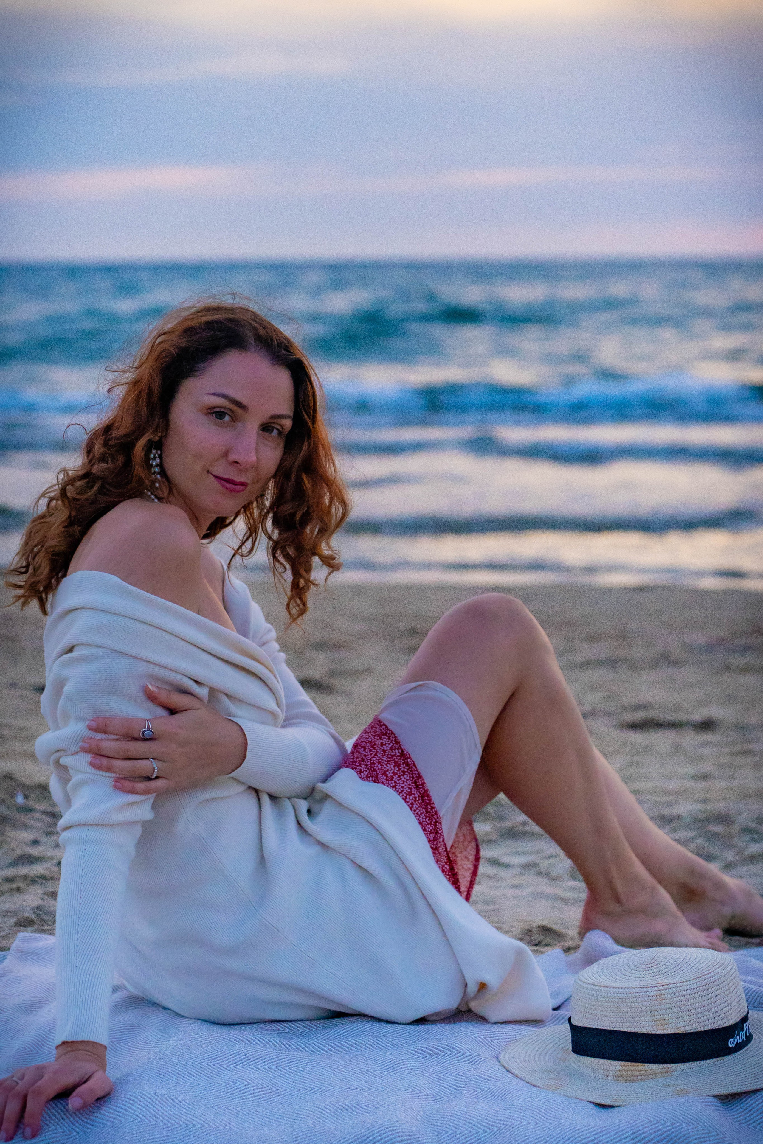 Фотоссесия в Анапе на пляже в октябре. Семейный и детский фотограф Екатерина Черняева. Снимаю портреты, love story, фотопрогулки, работаю на улице, в кафе, студии, дома у клиента