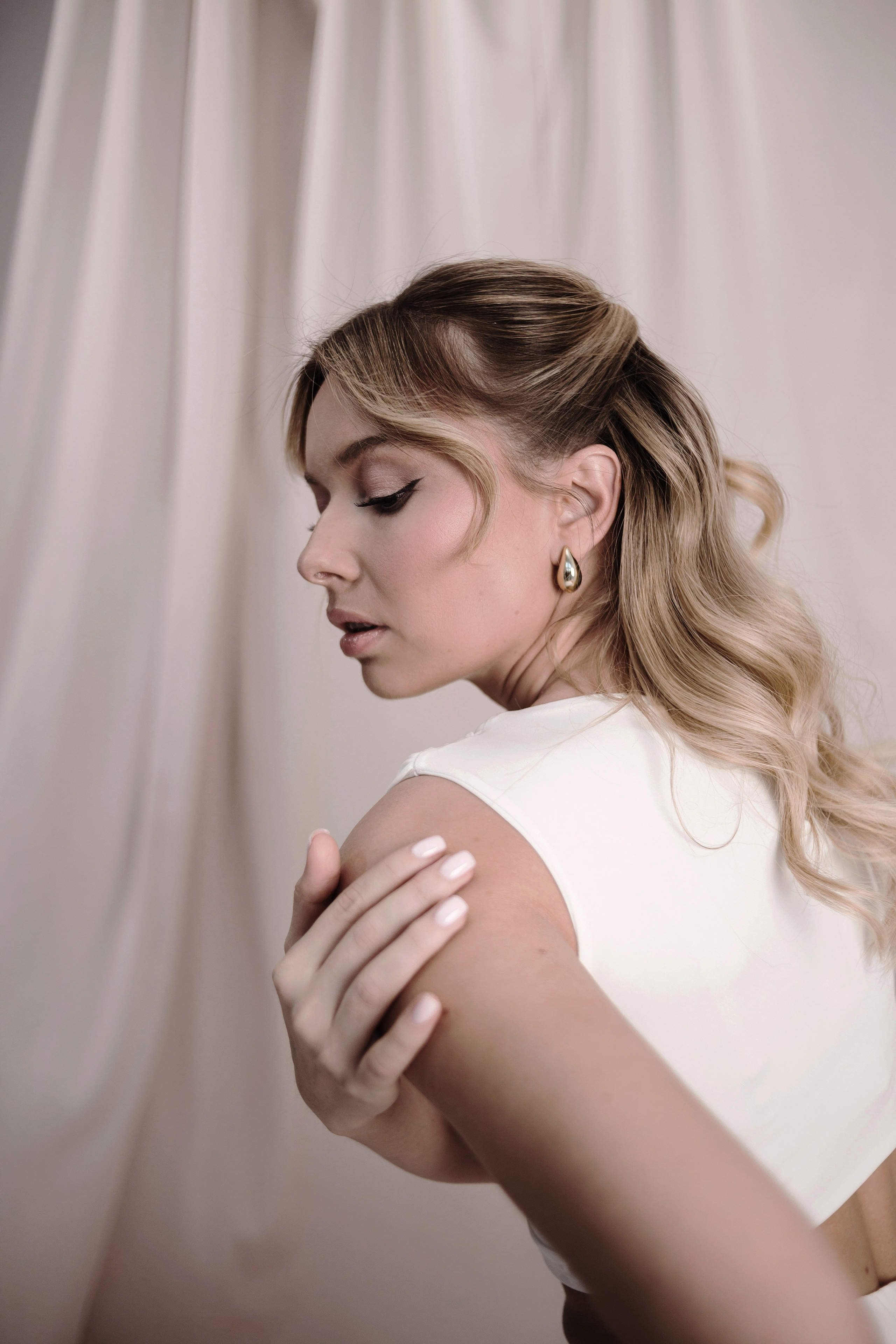 Md: @lovexxxxMuah: @mari.bulatovaOrg: @creative_photodayLoc: @daily_photostudio