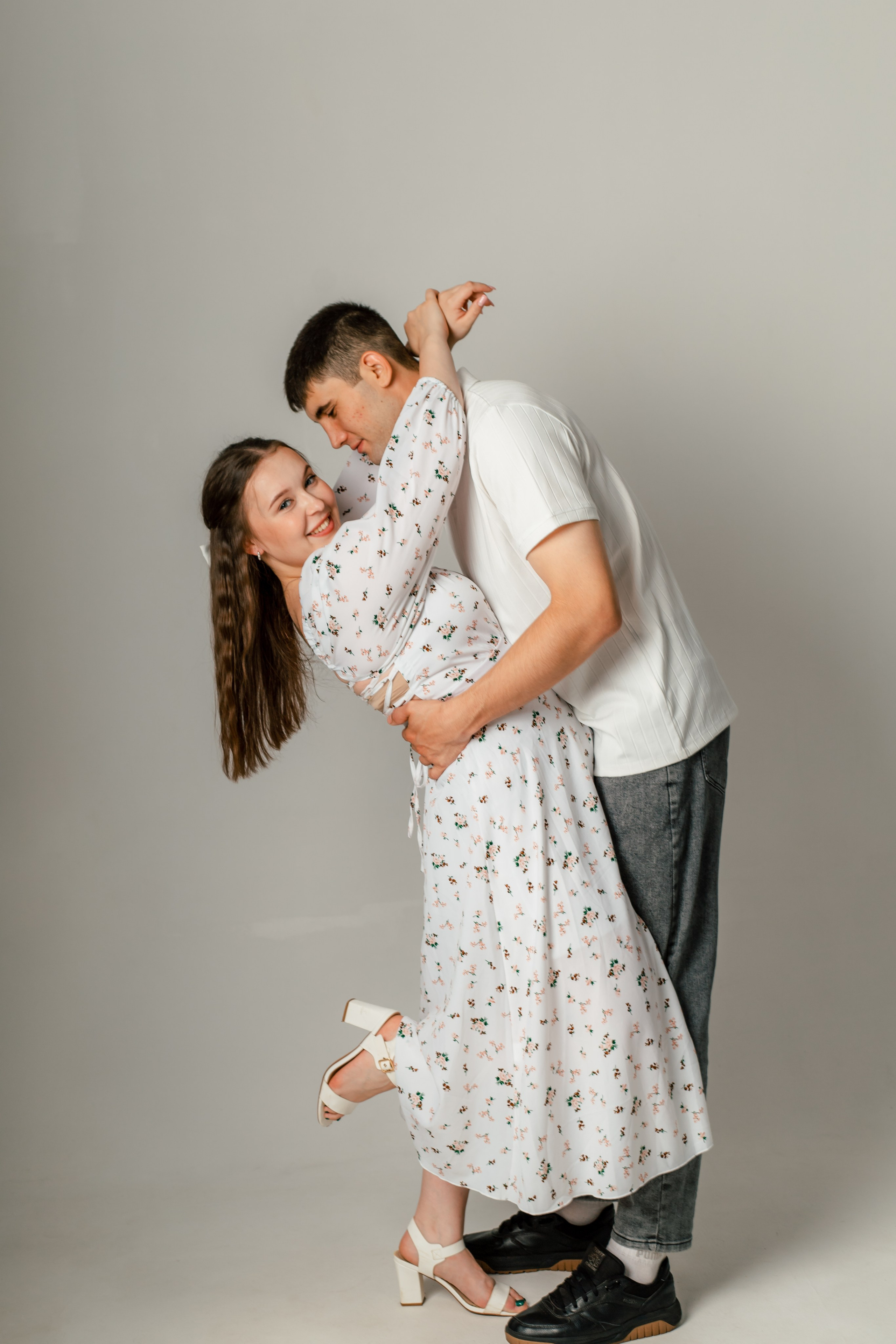 Love story съёмка в студии Ангарск. Фотограф Ангарск Александра Зарубина