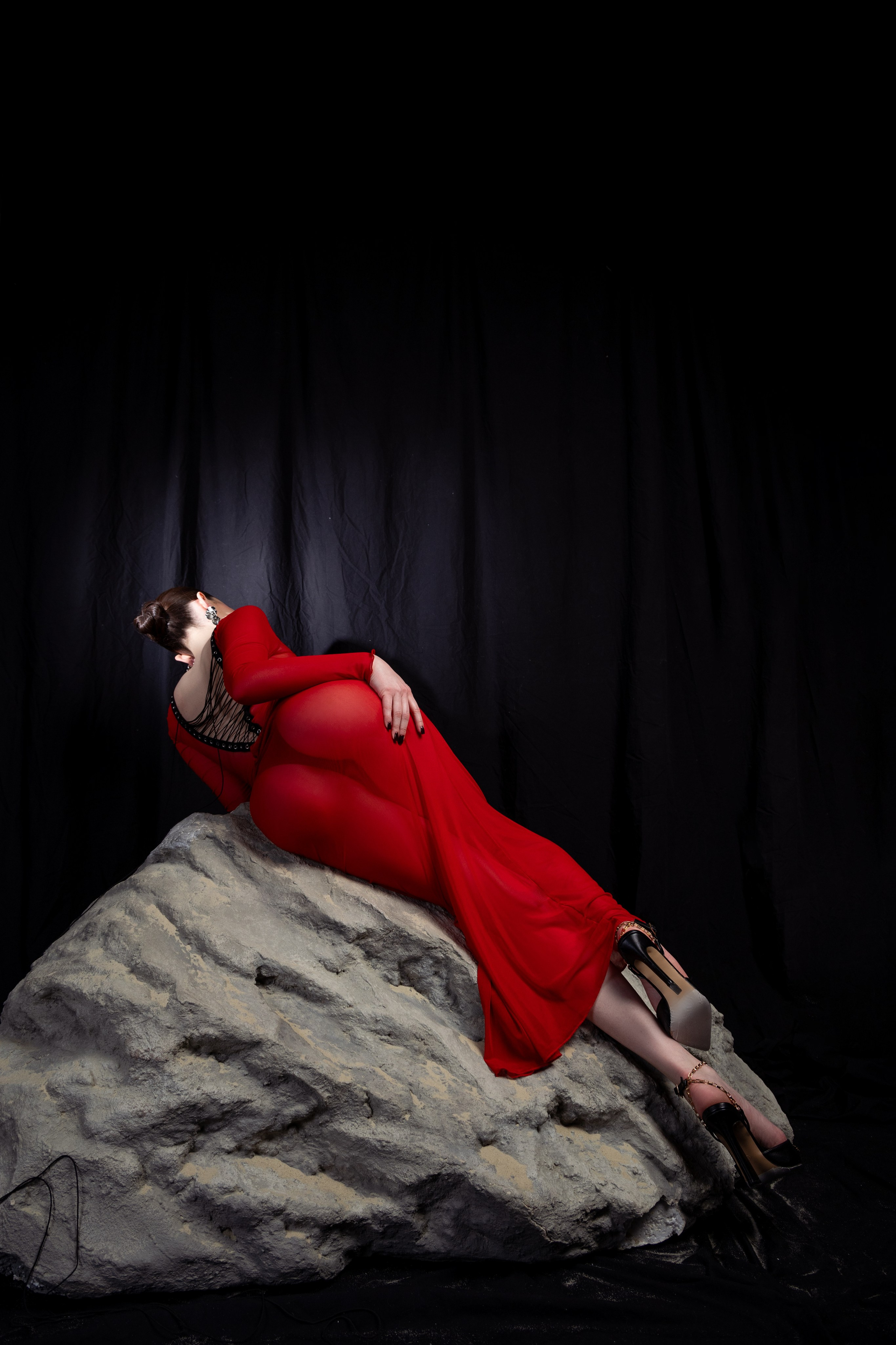 Красное платье. Валентина Похомова — профессиональный фотограф в Екатеринбурге