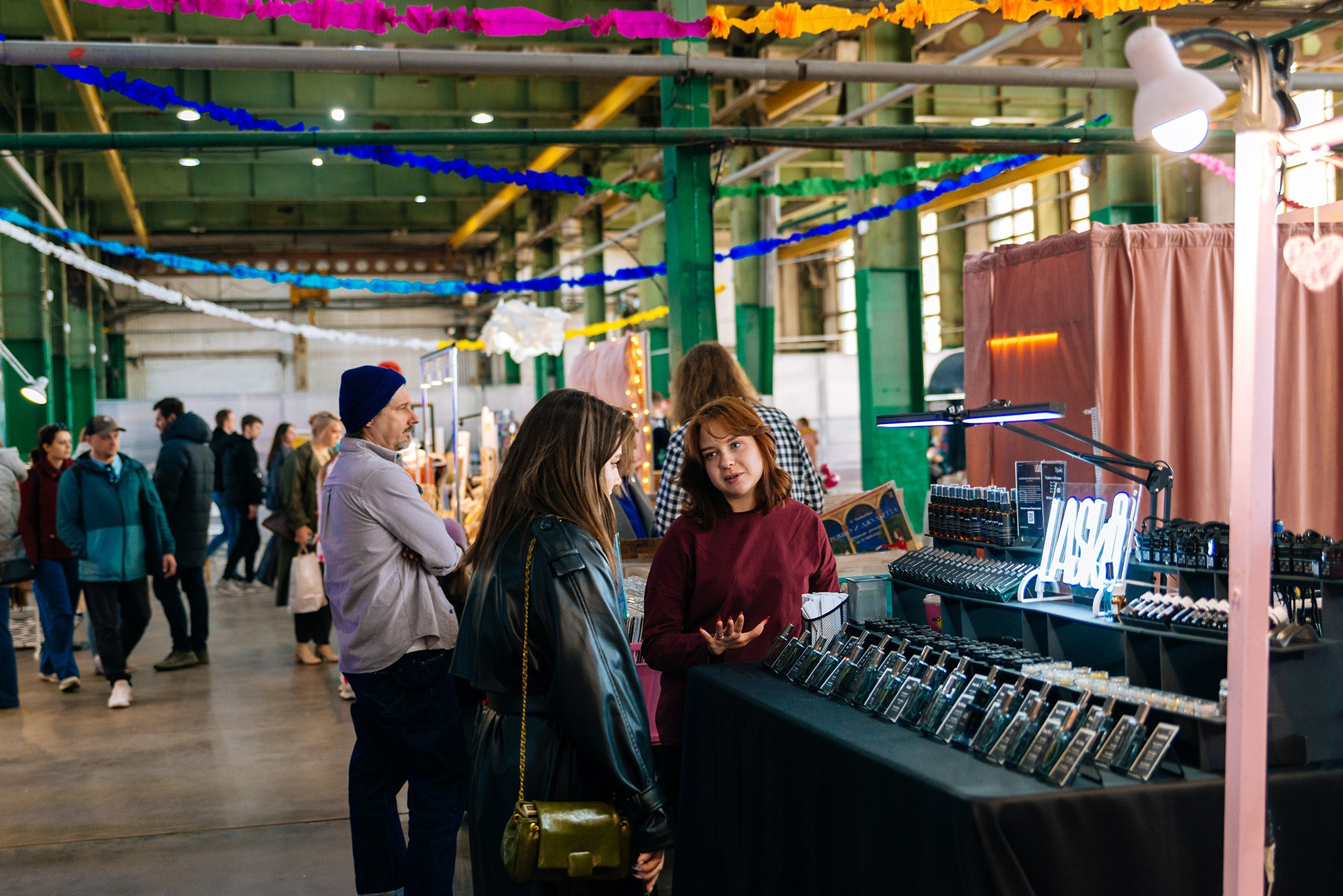 Интеллигентная барахолка. Май 25. Репортажный фотограф в Санкт-Петербурге Анастасия Клёпова