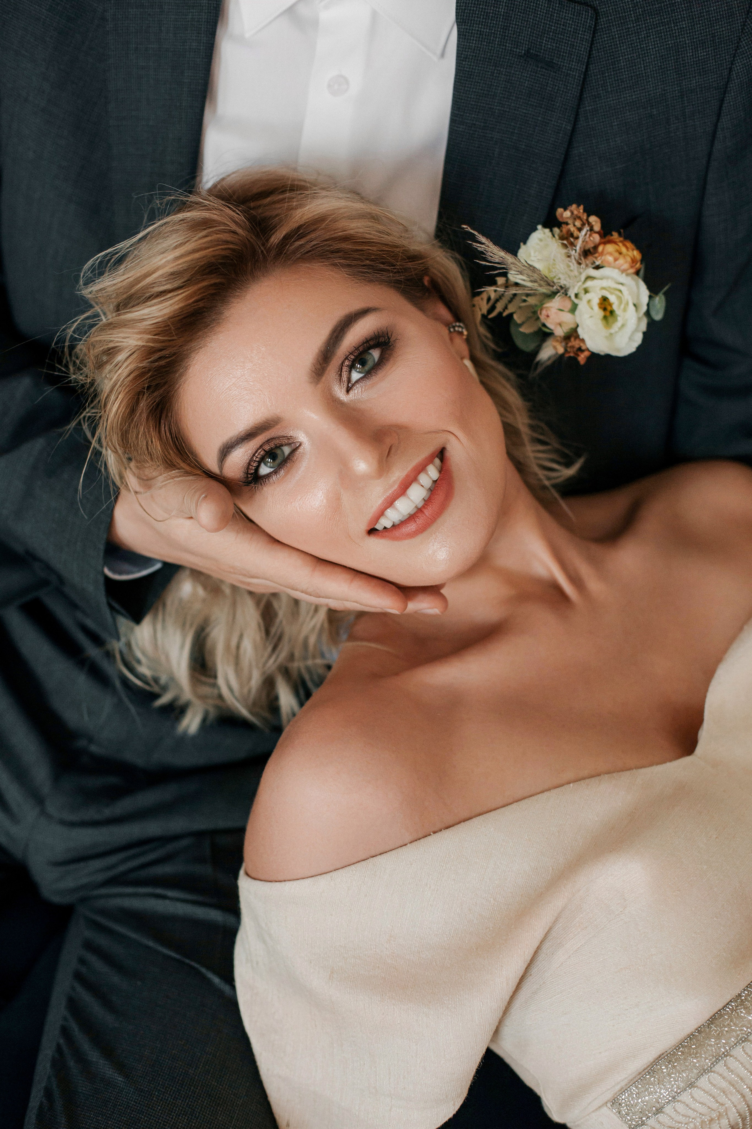 Свадьба для двоих с прогулкой в Выборге. Свадебный фотограф в Санкт-Петербурге Вика Стукачева