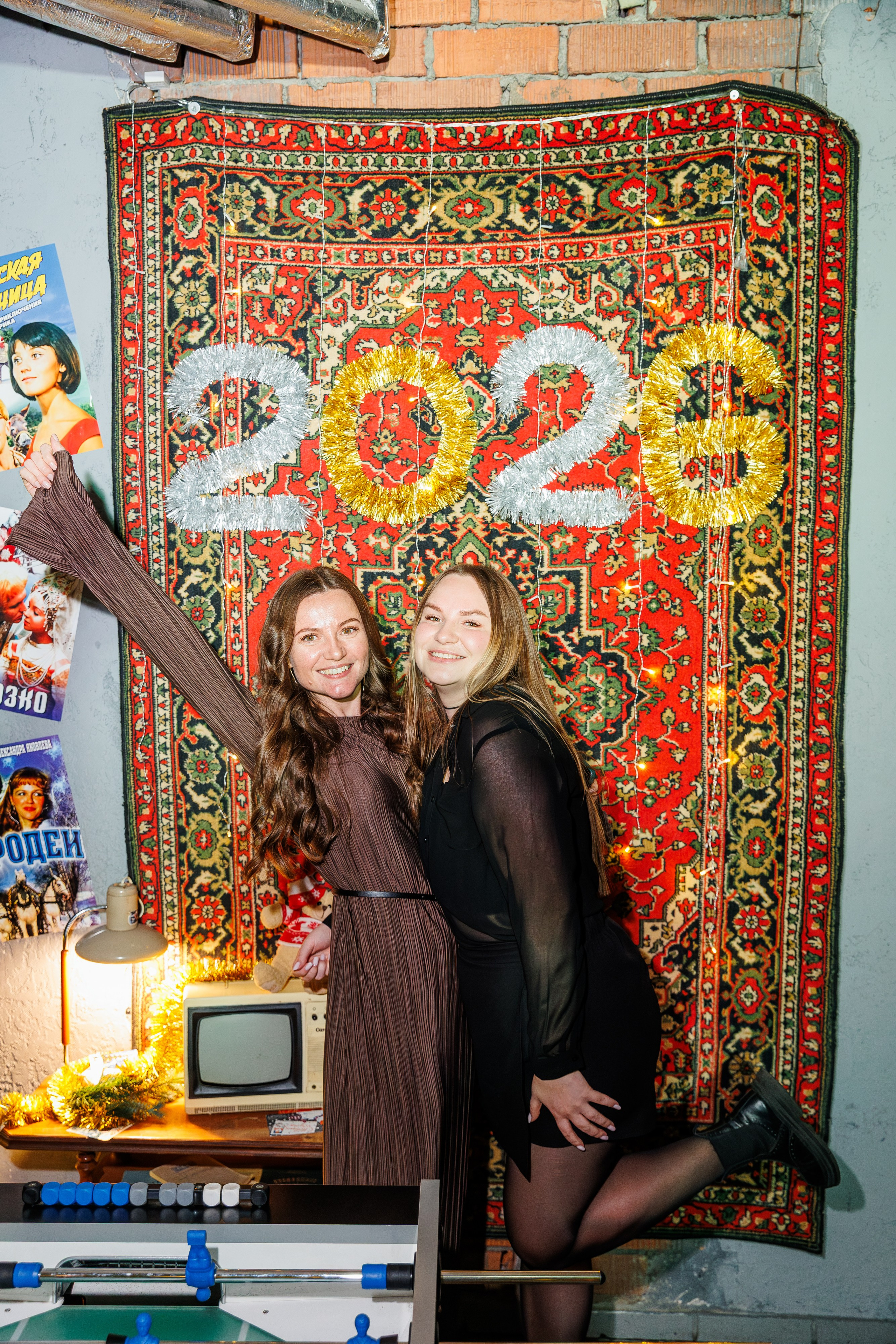 Новогодние корпоративы 2025. ILIAS BLACK — Фотограф свадеб и мероприятий в Минске и Беларуси