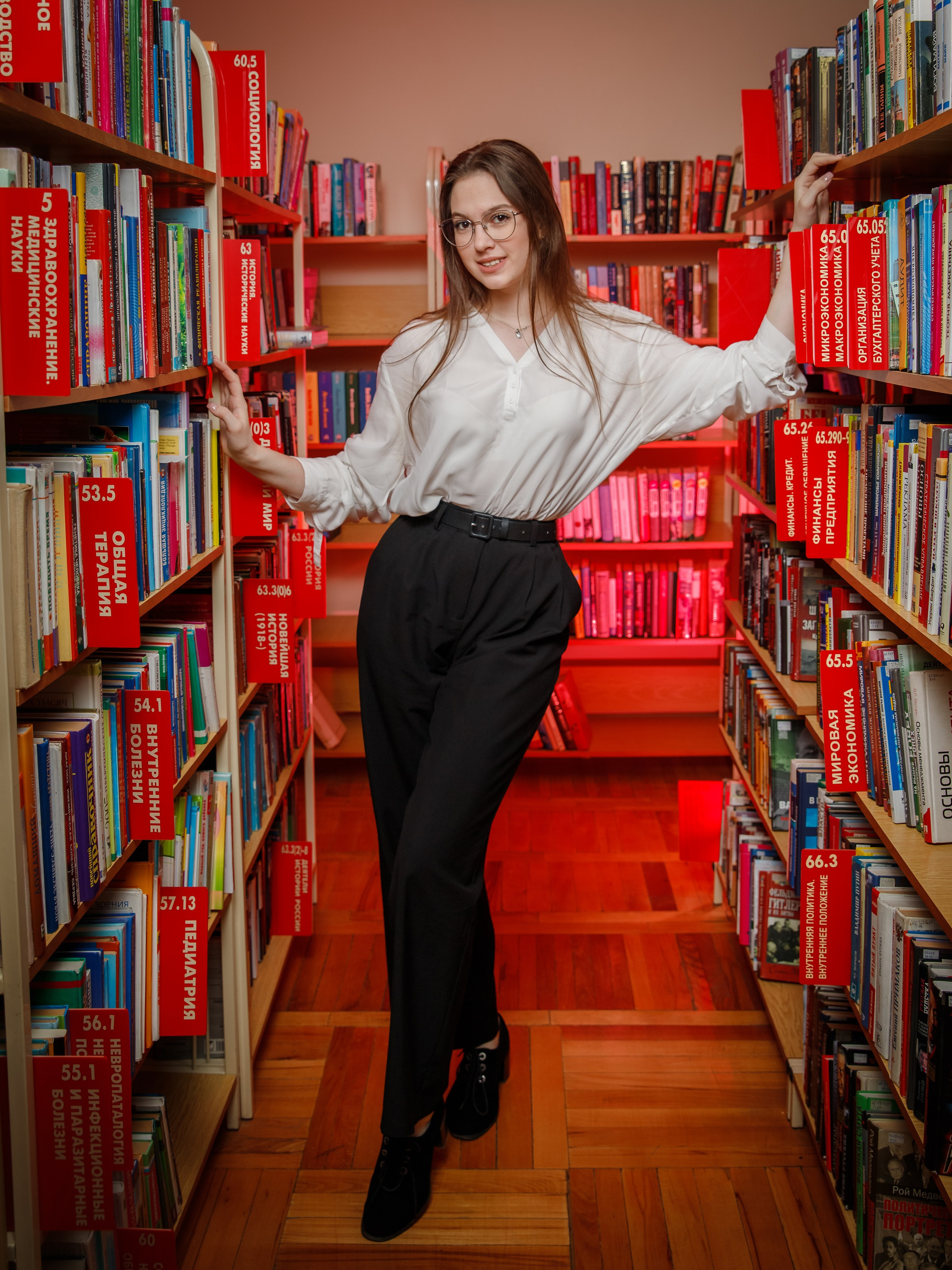 ПОРТРЕТЫ. Марина Ушакова. Фотограф. Выпускные альбомы. г. Краснодар