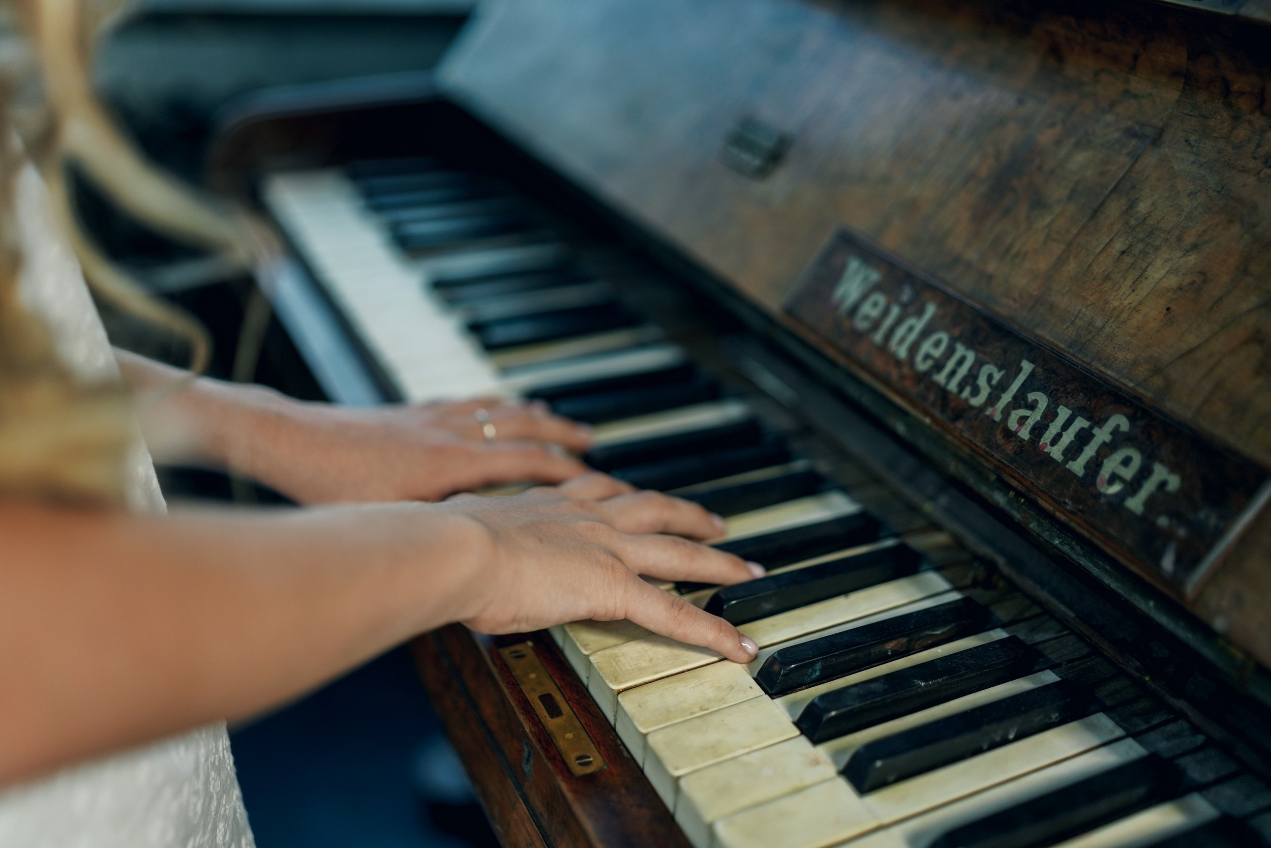 Саша (студия). Фотограф Павел Герасименко