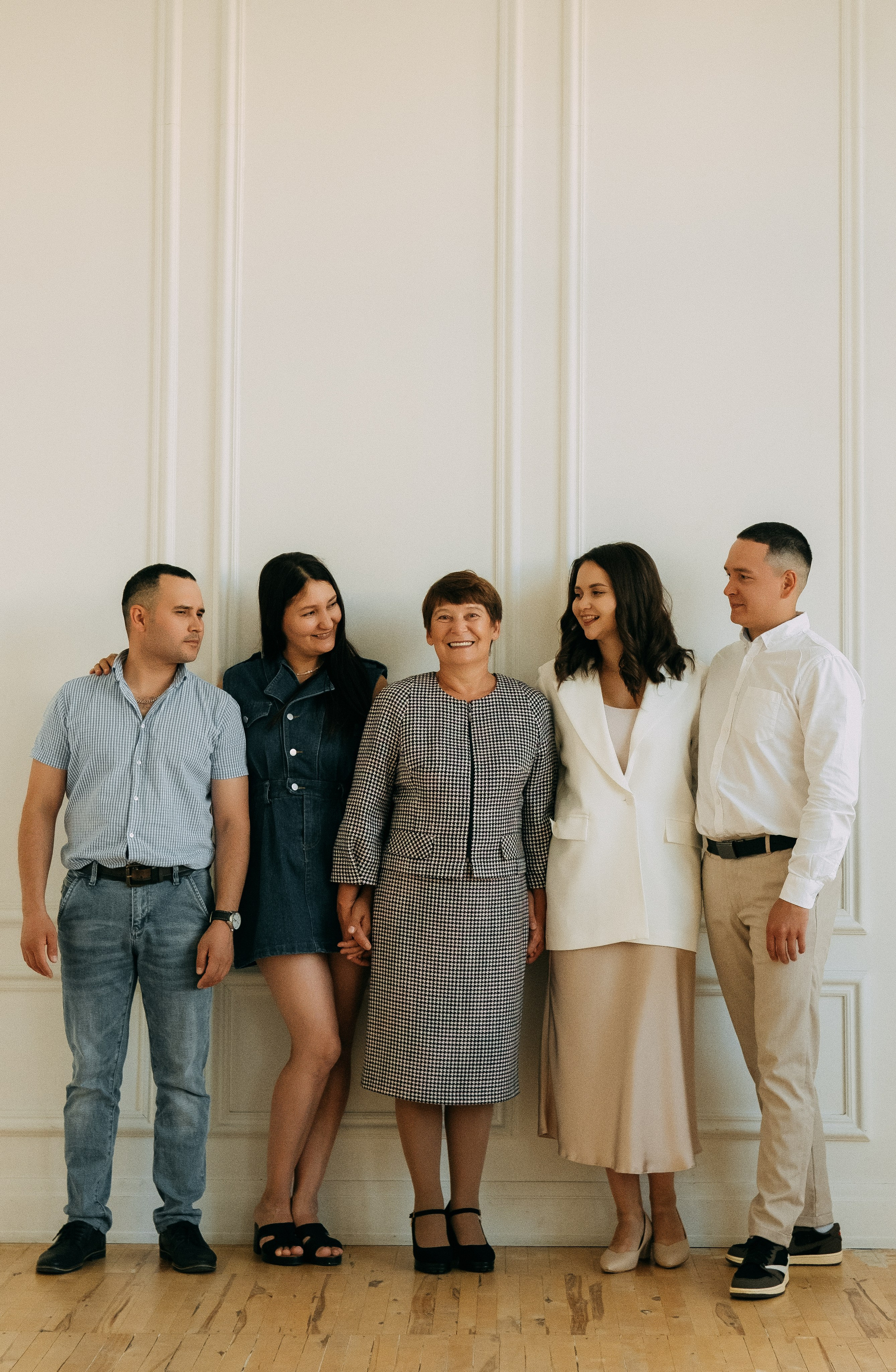 Гульназ и семья. Фотограф в Екатеринбурге Селиверстова Екатерина