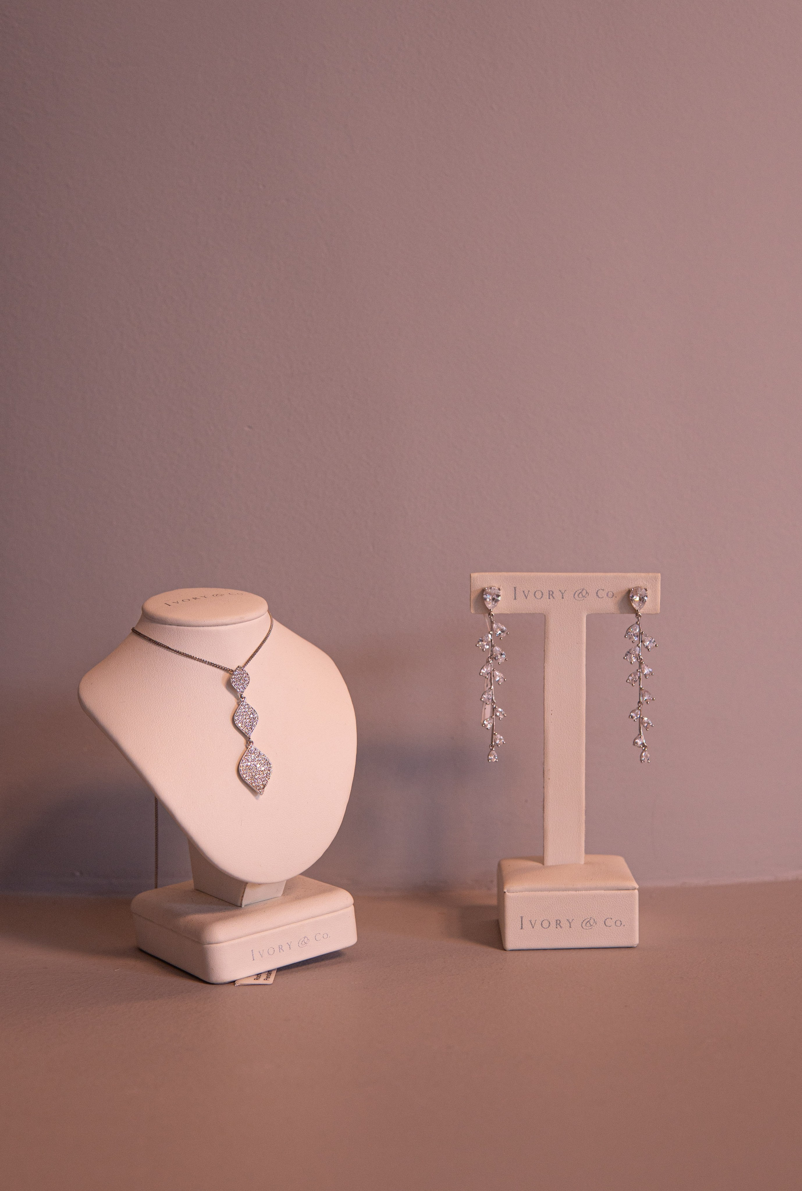 La Esposa. Wedding Photographer in Barcelona and Medellin