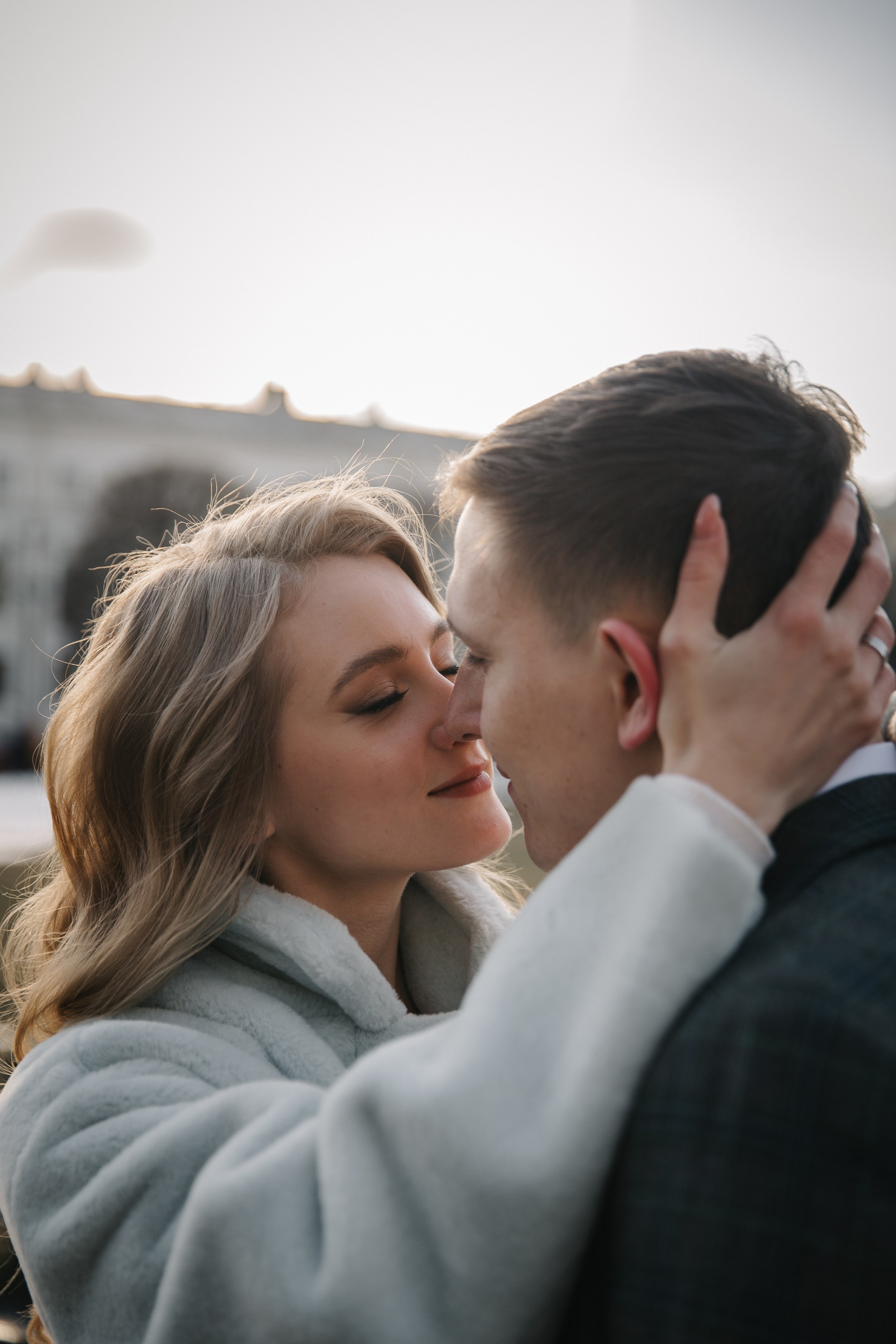 ДВОРЕЦ № 1 | Март, Исаакий, Английская набережная. Свадебный фотограф в Санкт-Петербурге Полина Корзухина