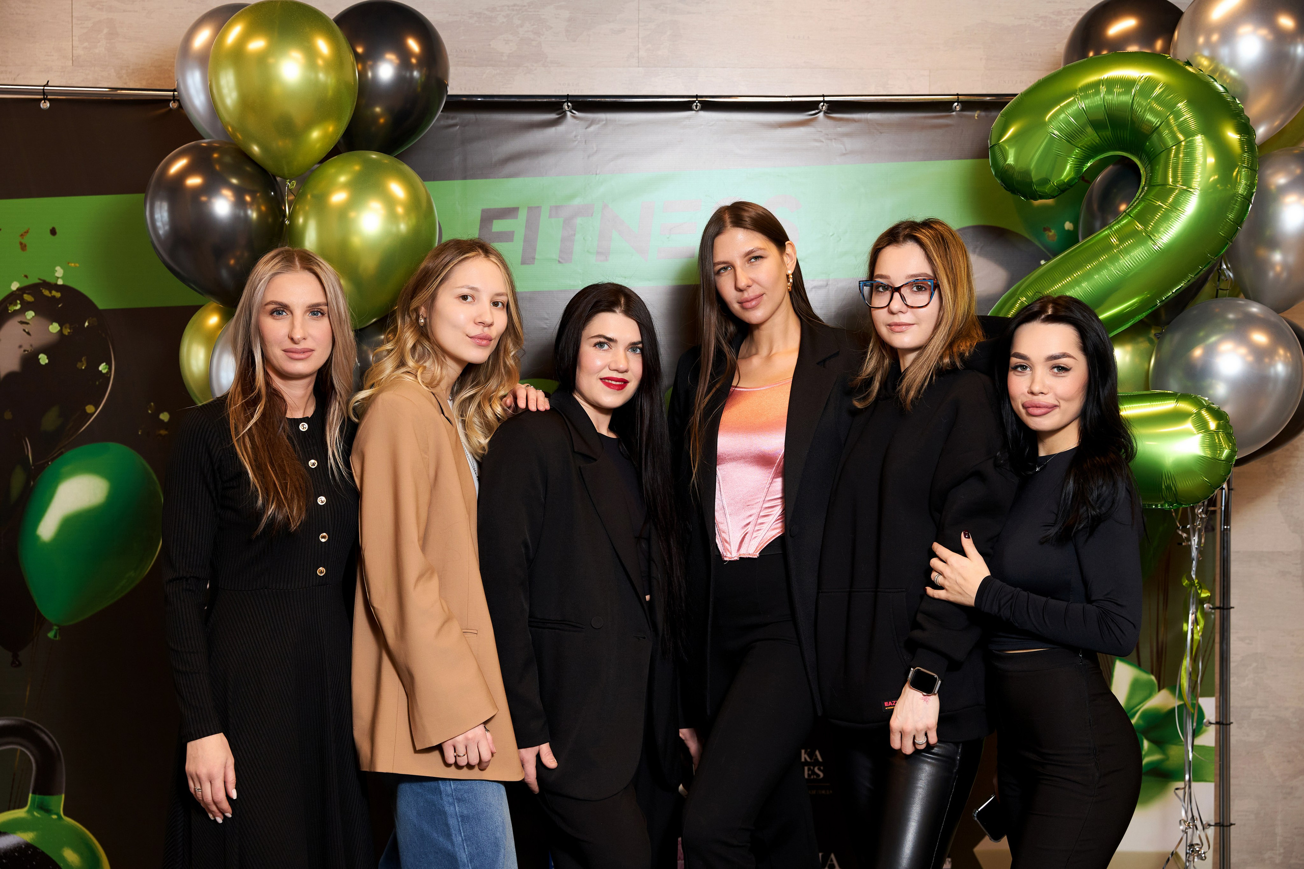 SQ — ФИТНЕС. 2 ГОДА. Фотограф Липецк. Фотограф в Липецке Татьяна Минаева. Портретный фотограф Липецк. Свадебный фотограф Липецк. Бизнес фотограф Липецк