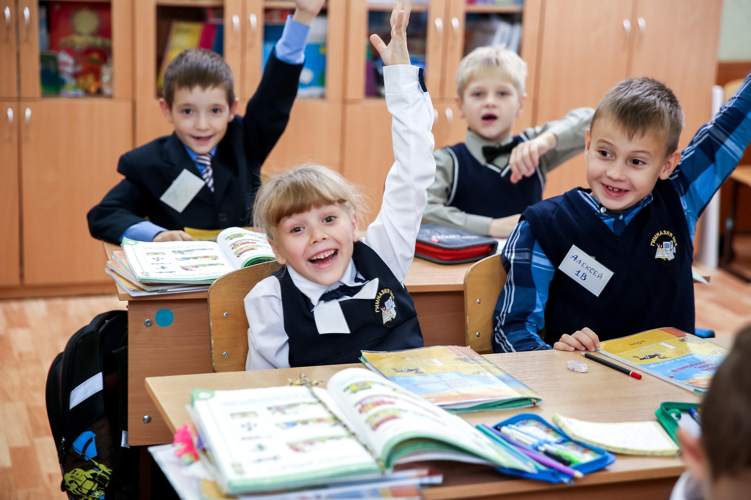 Первоклашки. Выпускные альбомы в Казани фотограф Сергей Жегалов