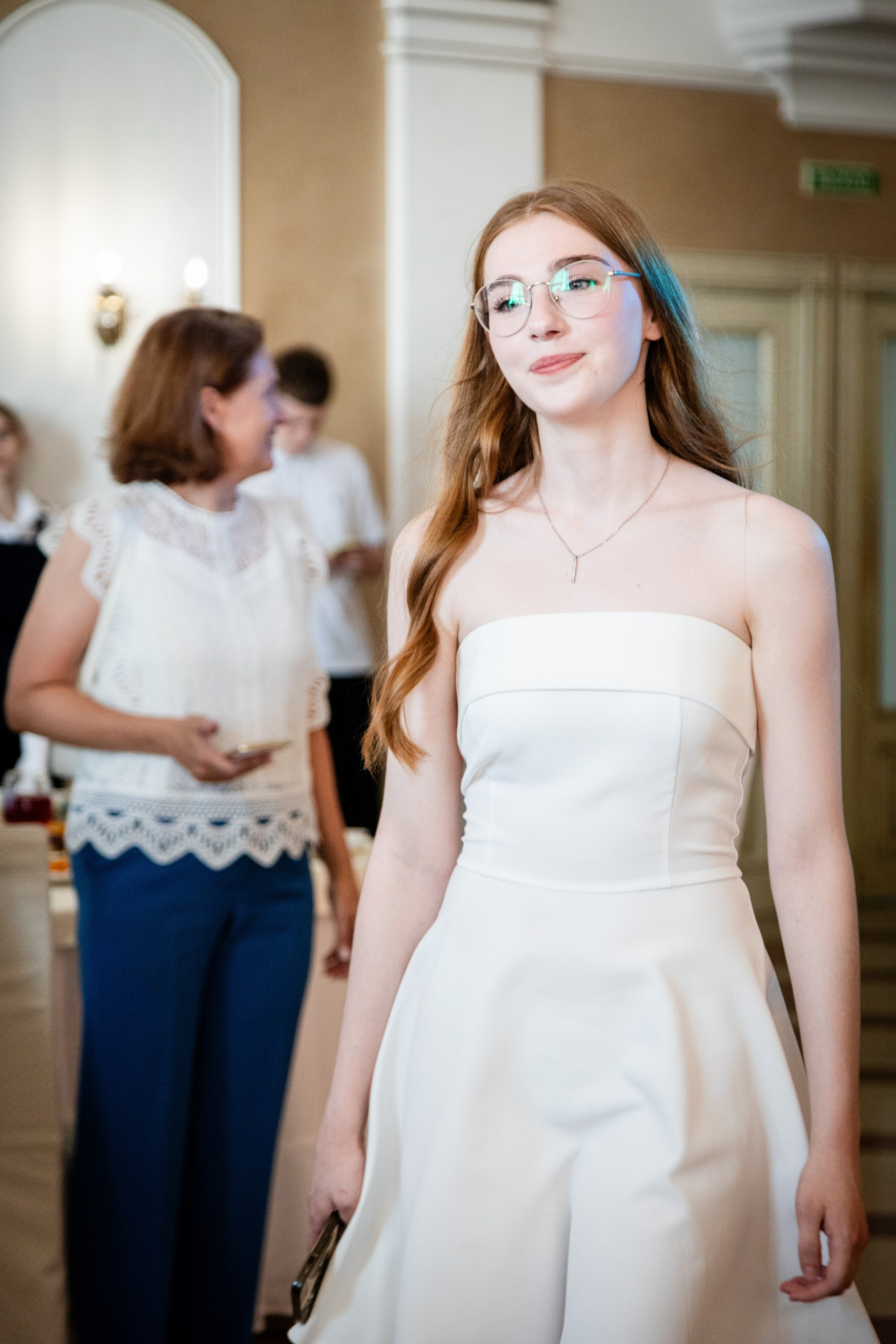 Школьный выпускной. Детский фотограф видеограф в Хабаровске Михаил Орлов