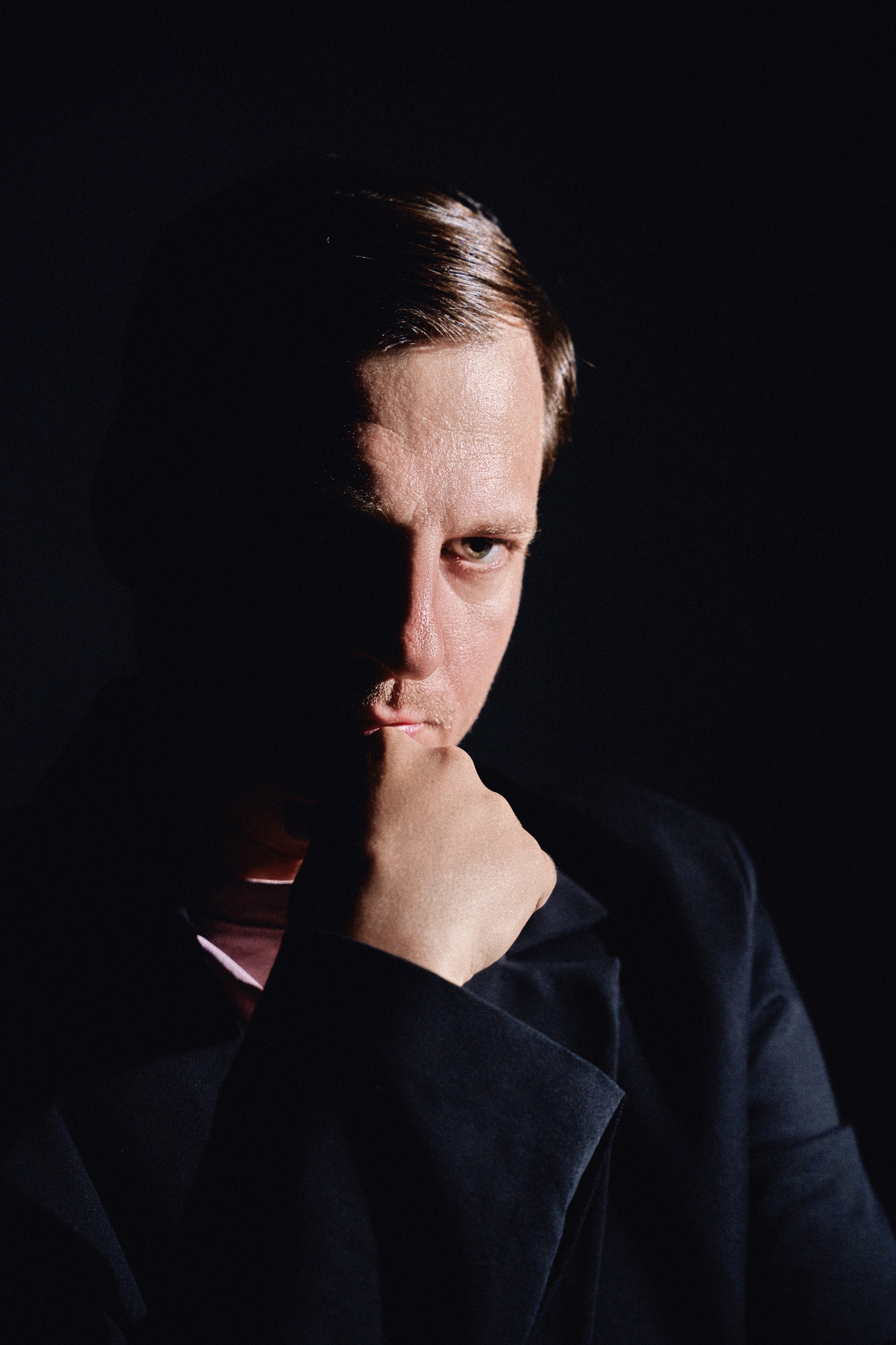 Промо спектакля «Зойкина квартира». Репортажный и портретный фотограф Андрей Гаровский