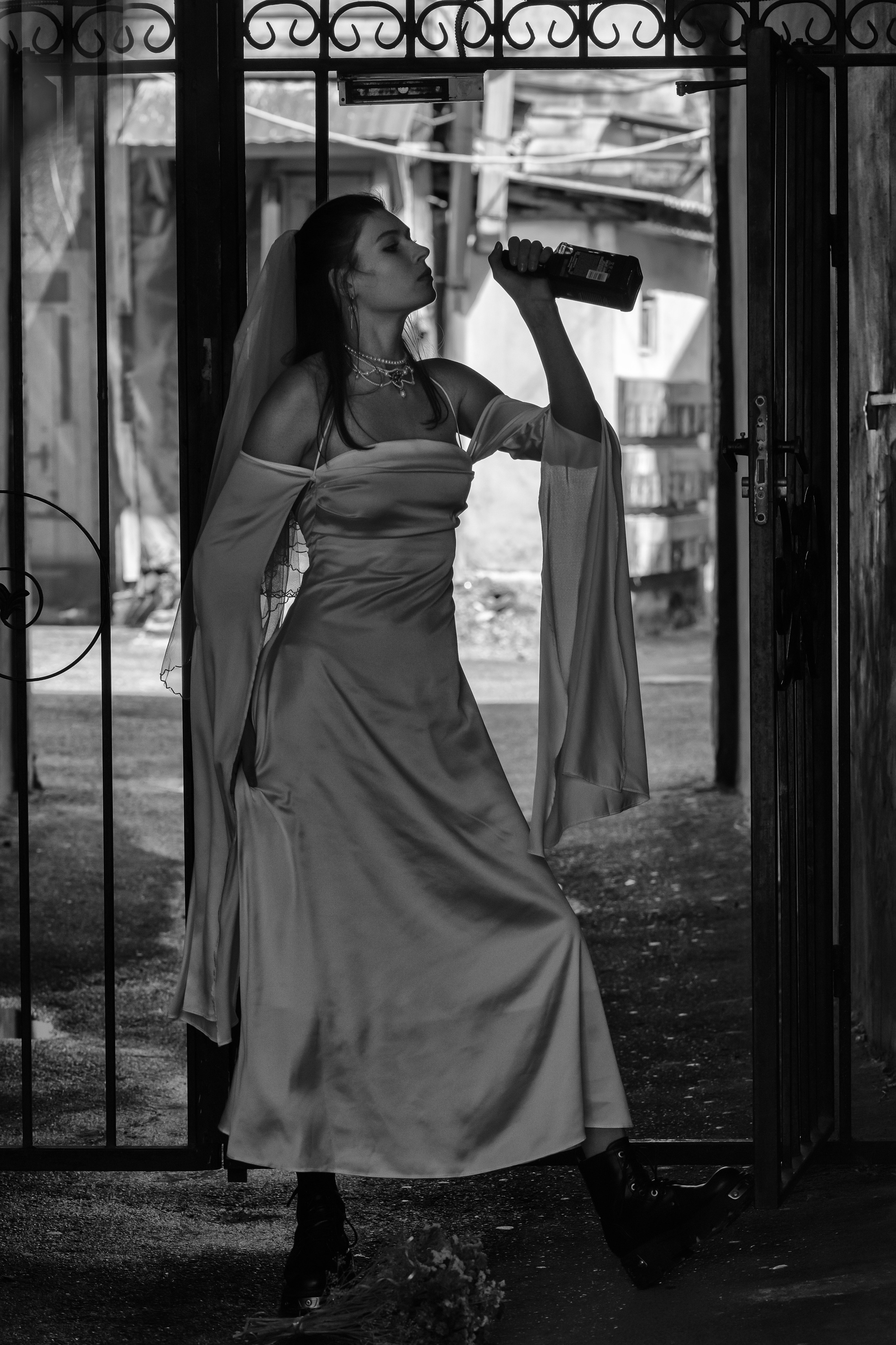 СБЕЖАВШАЯ НЕВЕСТА (история в каждом кадре). Главная