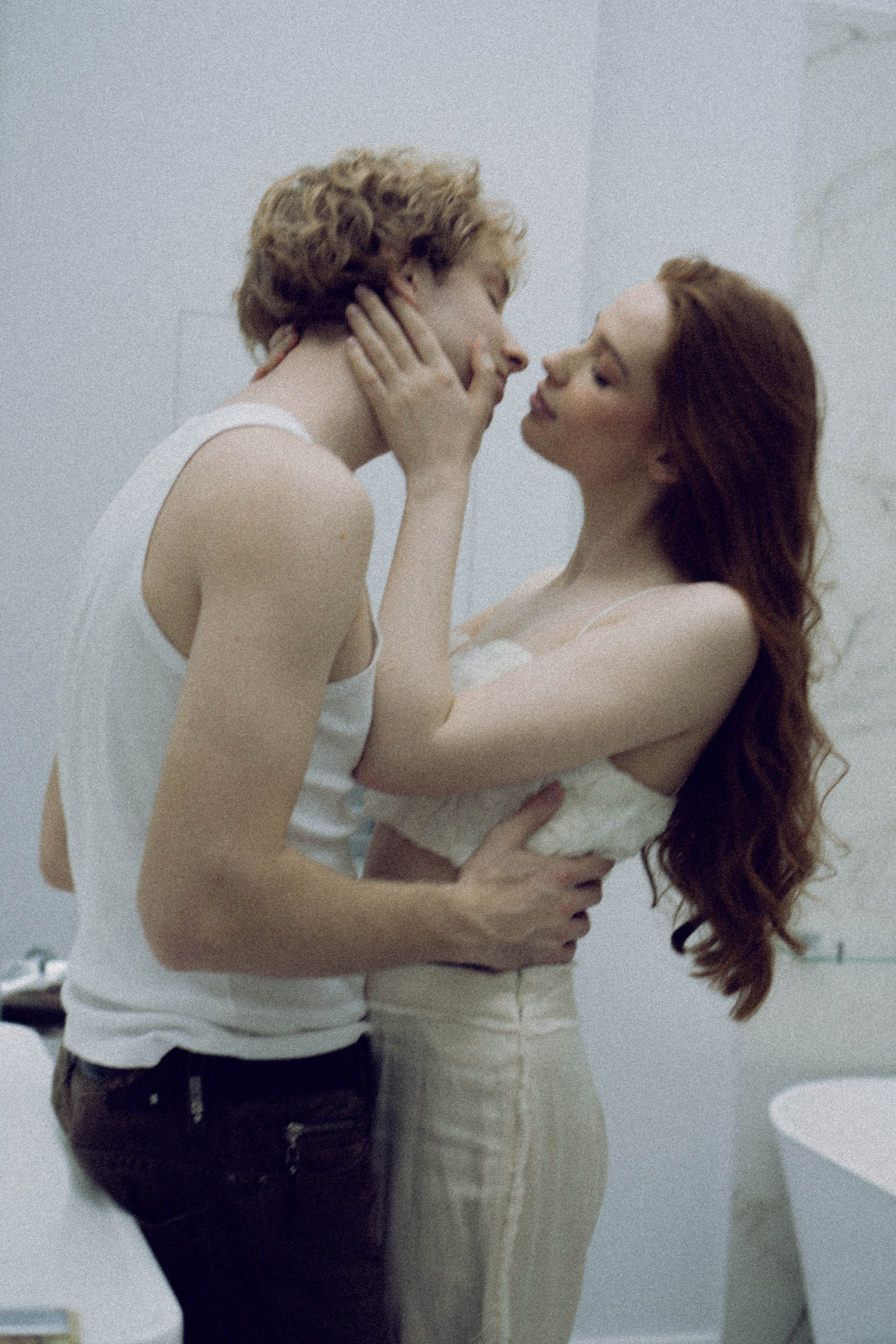 СВАДЕБНАЯ СЬЕМКА В ОТЕЛЕ. СБОРЫ ЖЕНИХА И НЕВЕСТЫ И ТАКЖЕ ТОР И ПОДГОТОВКА К ПРОГУЛКЕ. Профессиональный фотограф, Санкт-Петербург — Виктория Богомолова