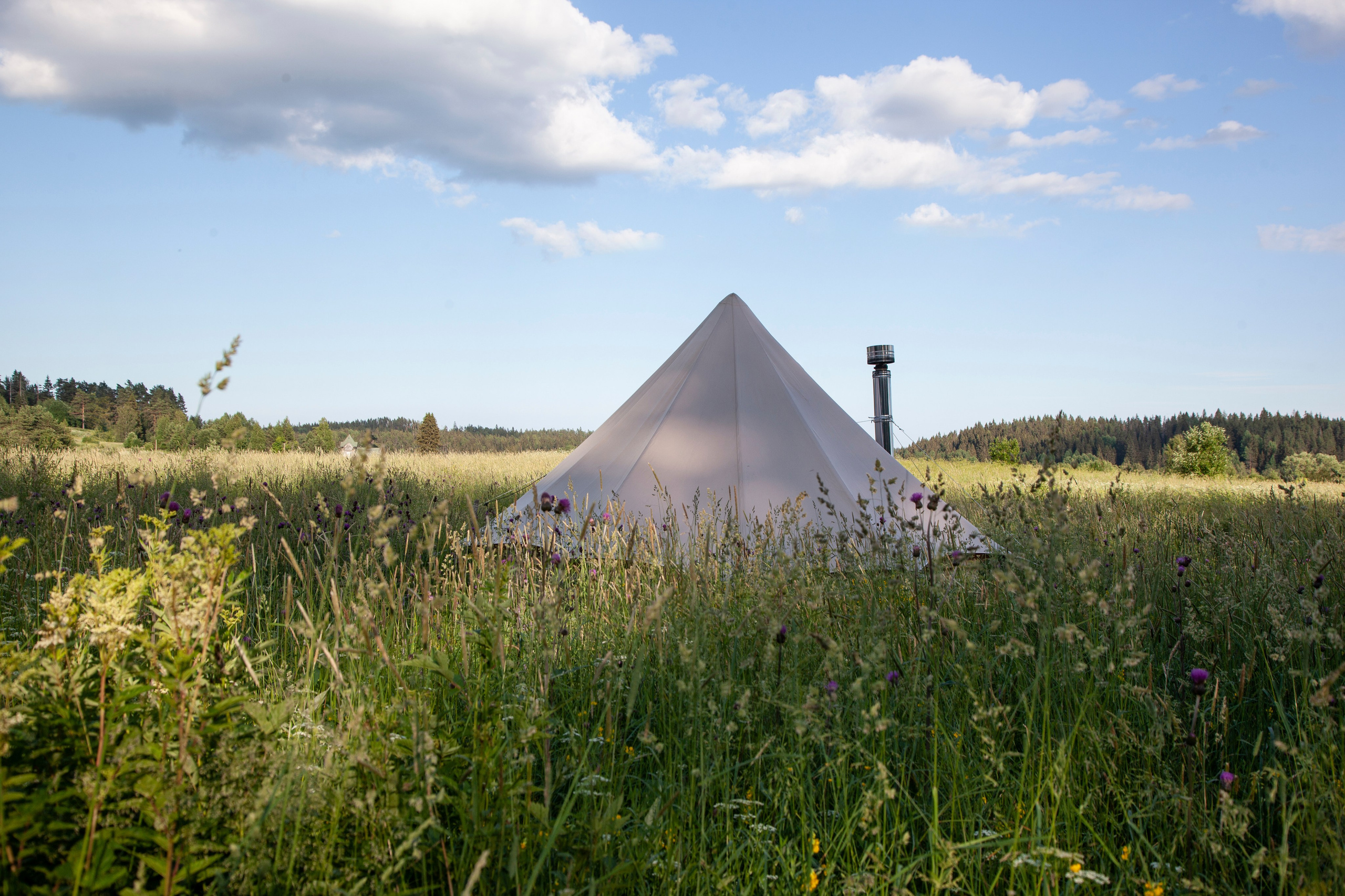 Glampimg camp. Maria Poleshchuk, commercial photographer in Sydney