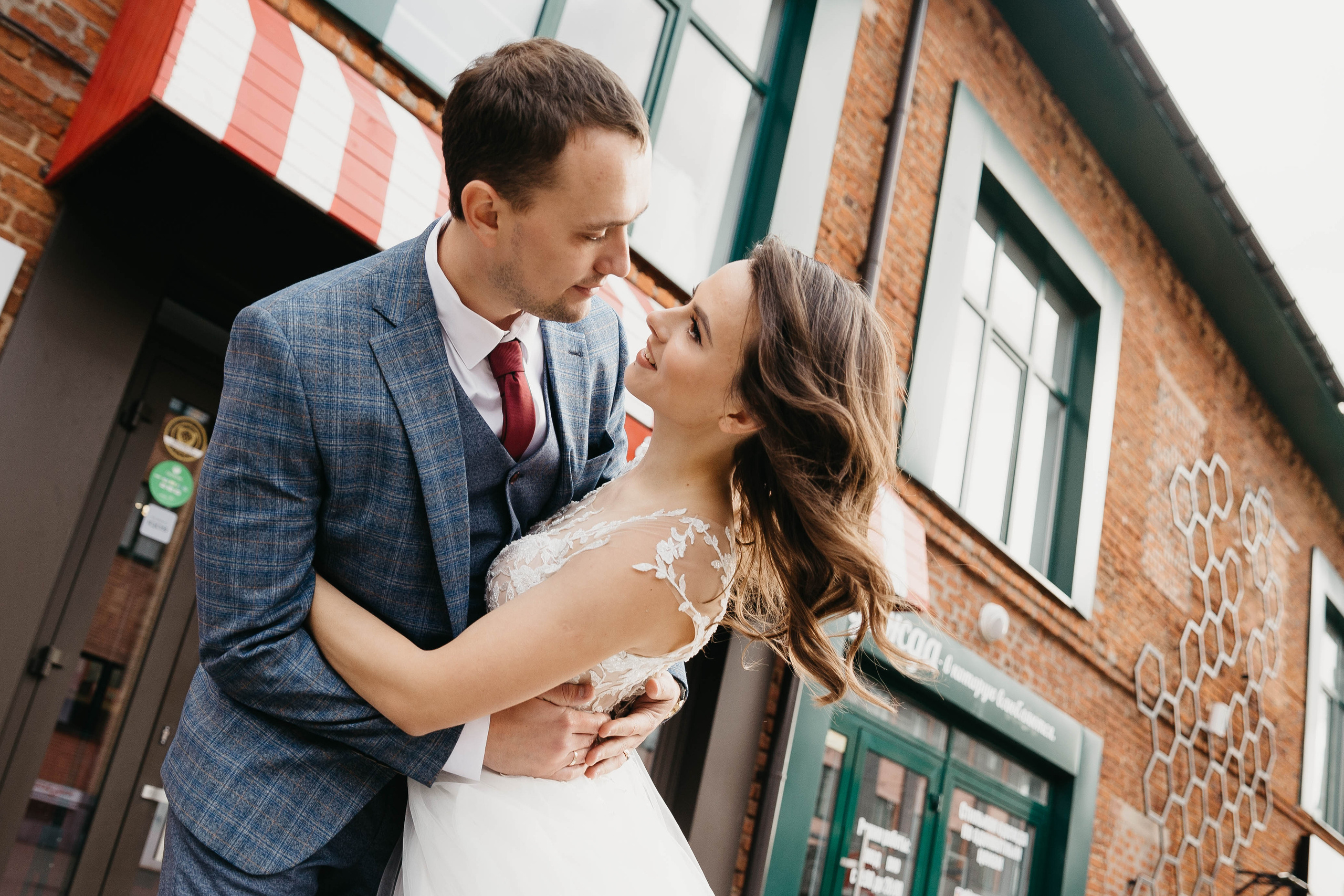 Фотопрогулка на свадьбе в городе. Свадебный фотограф Калуга Москва Диана Румянцева