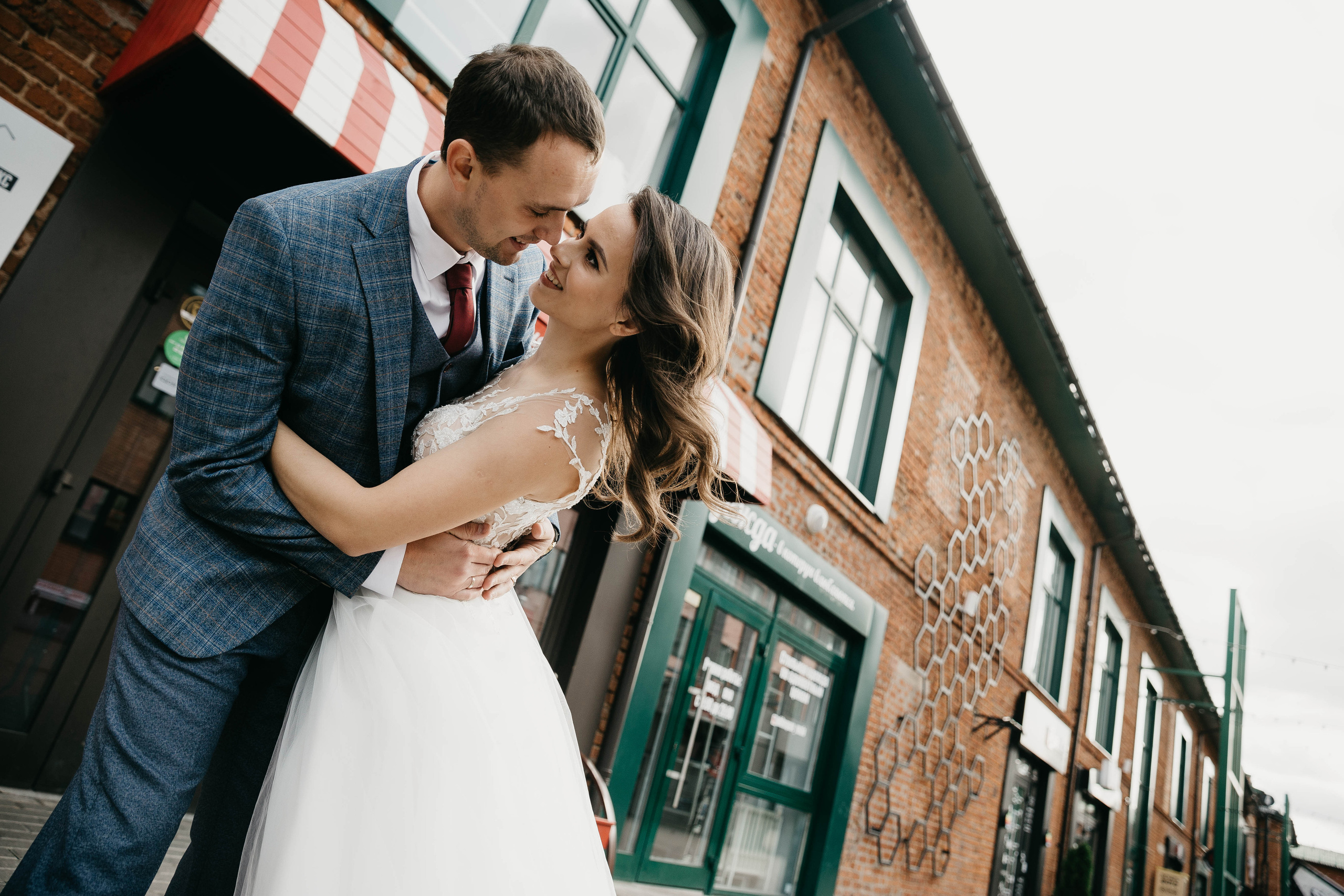Фотопрогулка на свадьбе в городе. Свадебный фотограф Калуга Москва Диана Румянцева