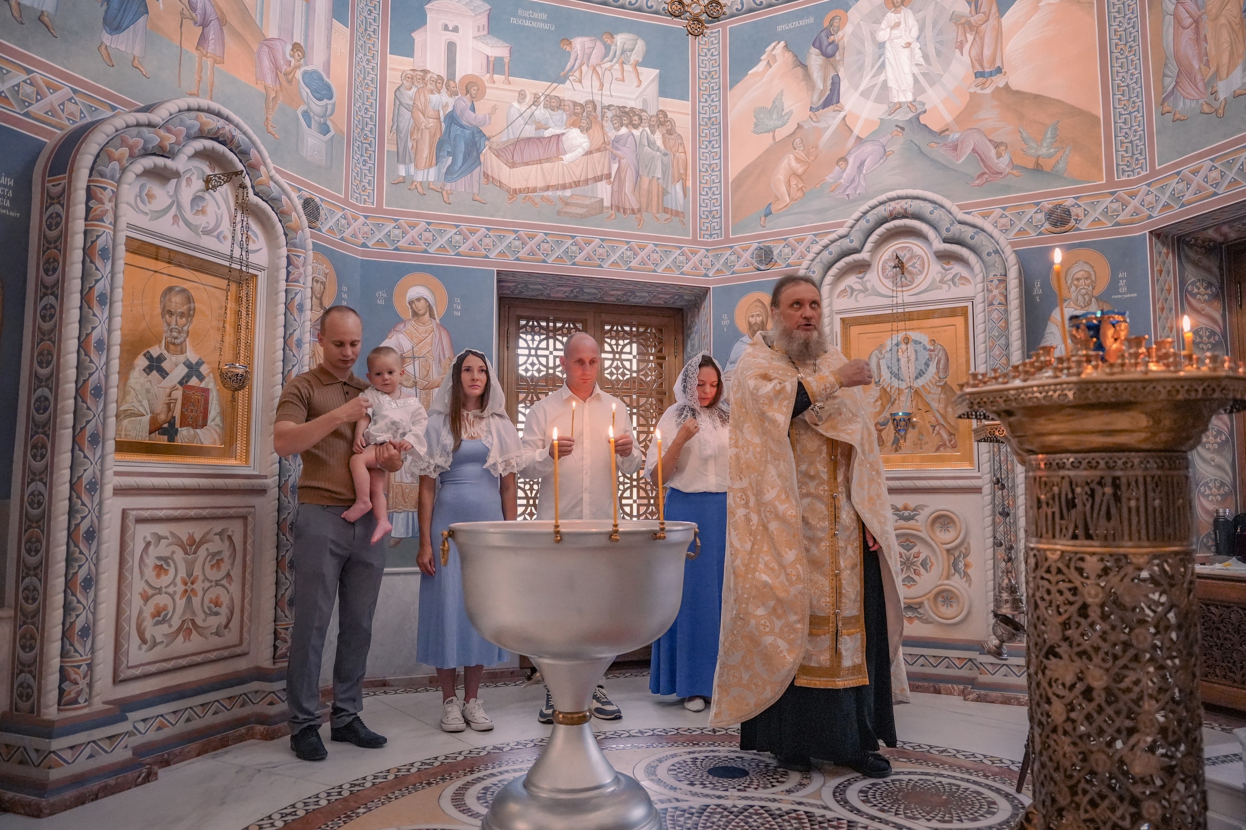 Крещение. Фотограф на крещение и венчание в Екатеринбурге. Ольга Мезенцева