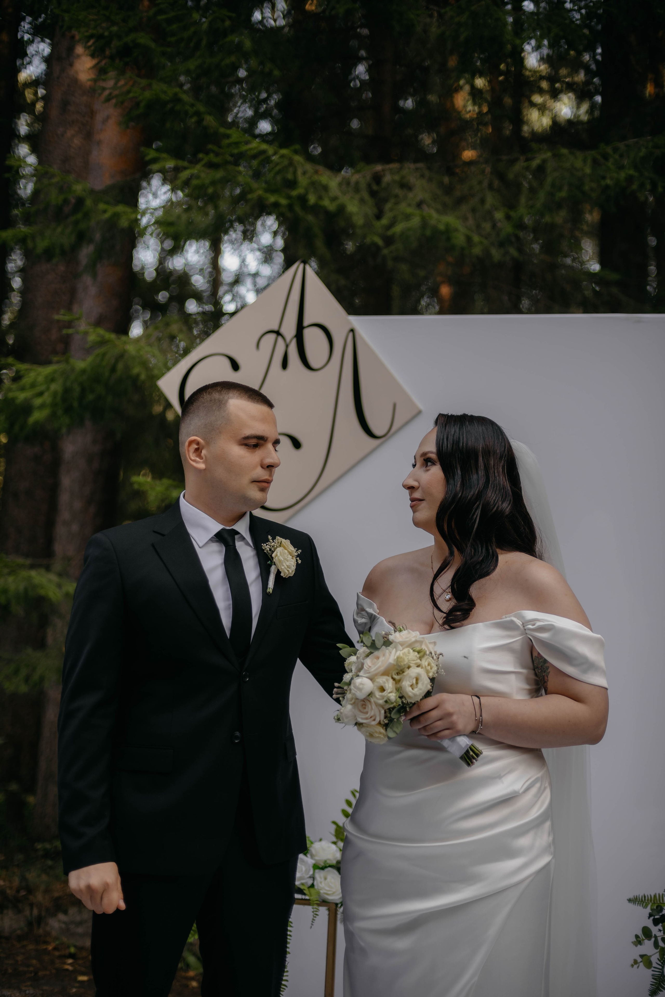 Александр и Людмила. Свадебный организатор координатор Екатеринбург Серов Дарья Окишева