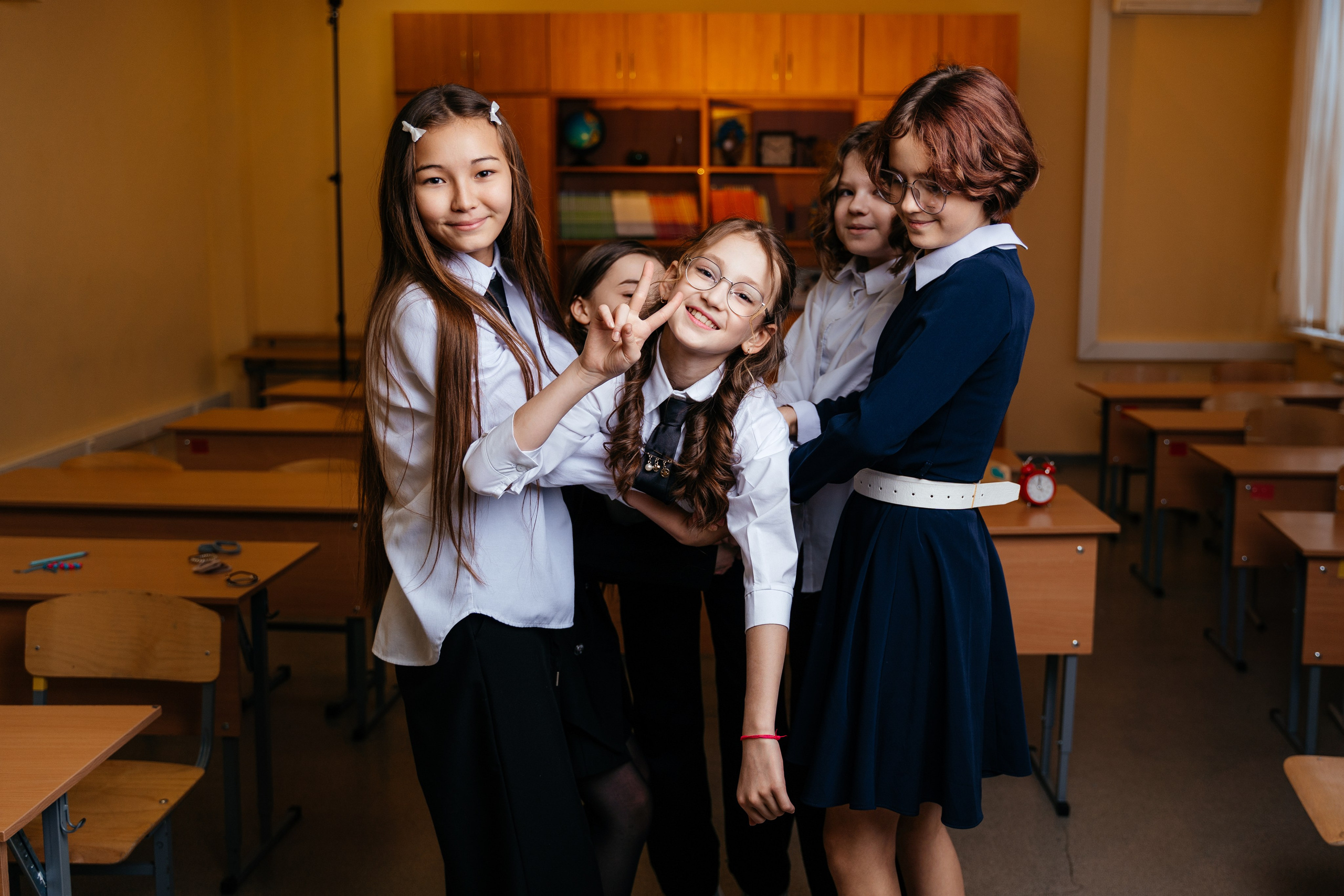 Выпускные фотокниги для 1-4 классов. Семейный, детский и школьный фотограф в Надыме Анастасия Шендрикова