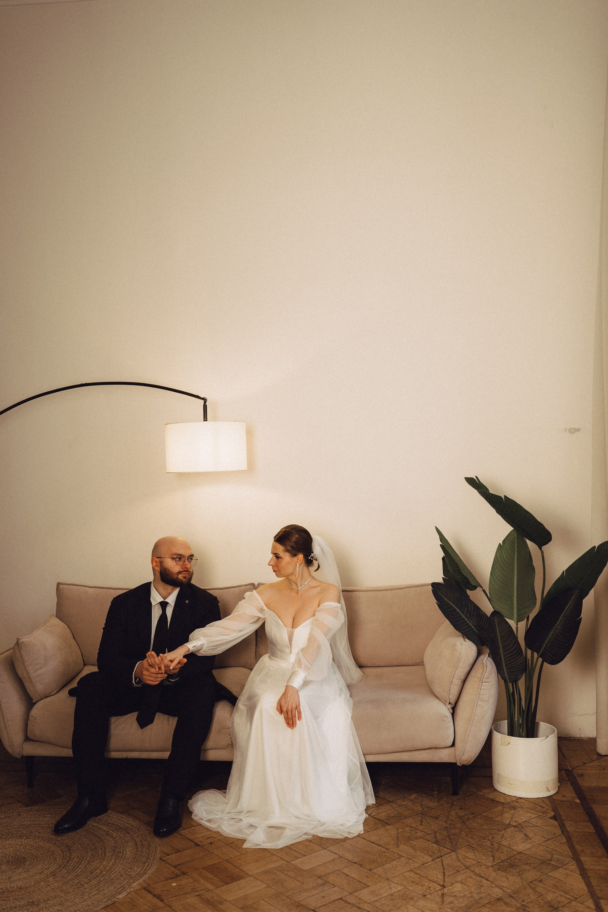 СВАДЕБНАЯ СЬЕМКА ВО ВТОРОМ ДВОРЦЕ (ДЕКАБРЬ) ТАКЖЕ СЬЕМКА В СТУДИИ НА ЧЕРНЫШЕВСКОЙ. Профессиональный фотограф, Санкт-Петербург — Виктория Богомолова