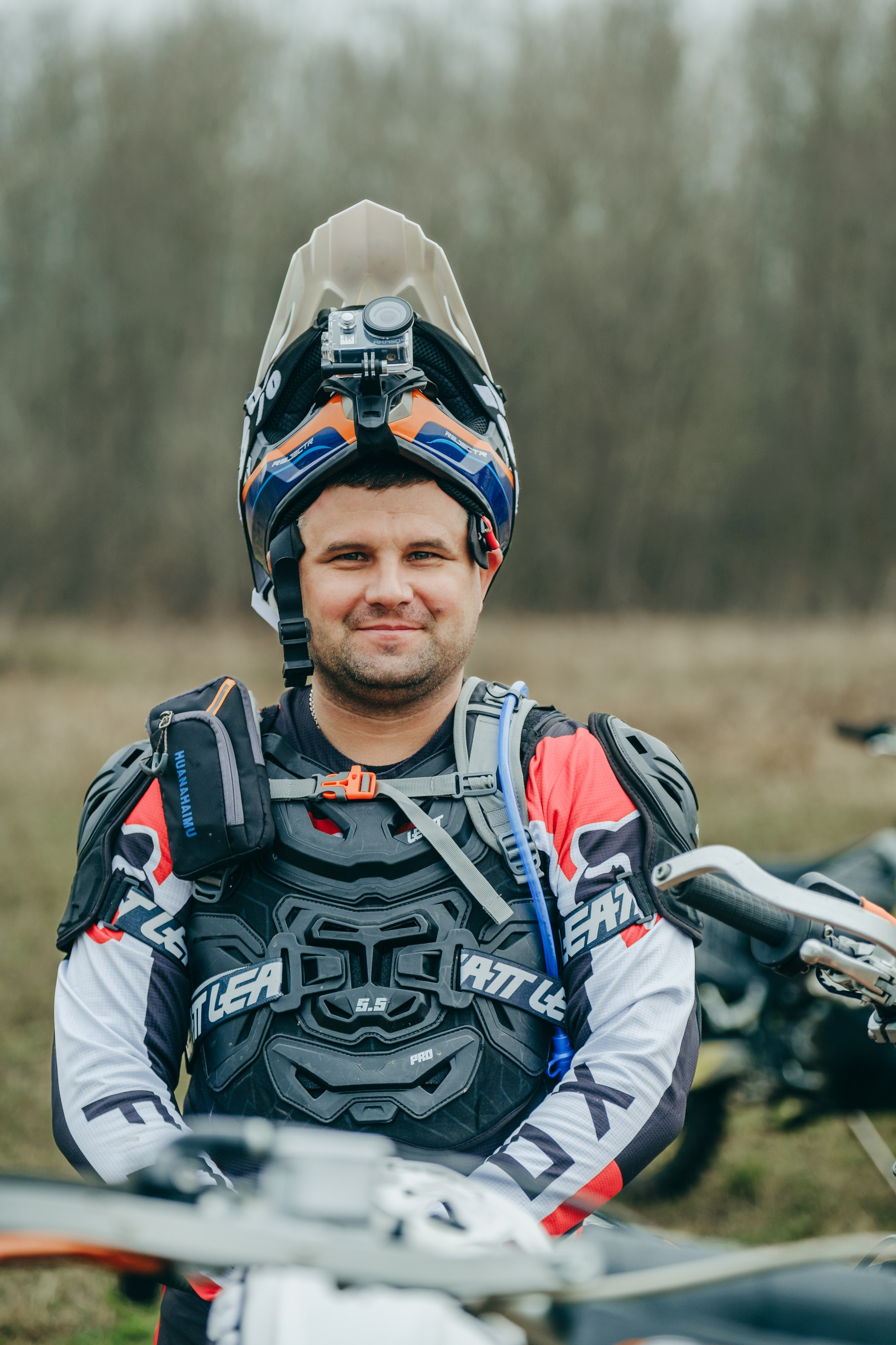 Съемка для Sharmax Moto в Горячем Ключе. Свадебный фотограф Денис Ожигин в Краснодаре и крае. Эмоциональная и стильная съемка вашего дня