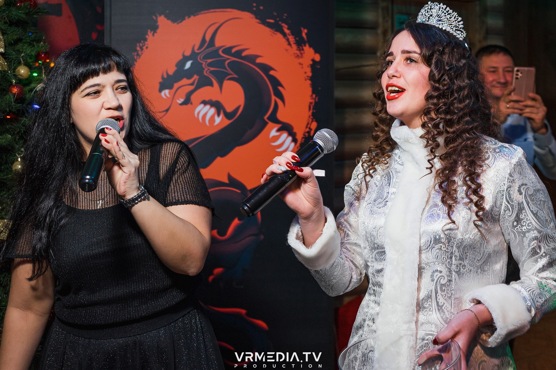 Новогодний вечер «У Петровича»