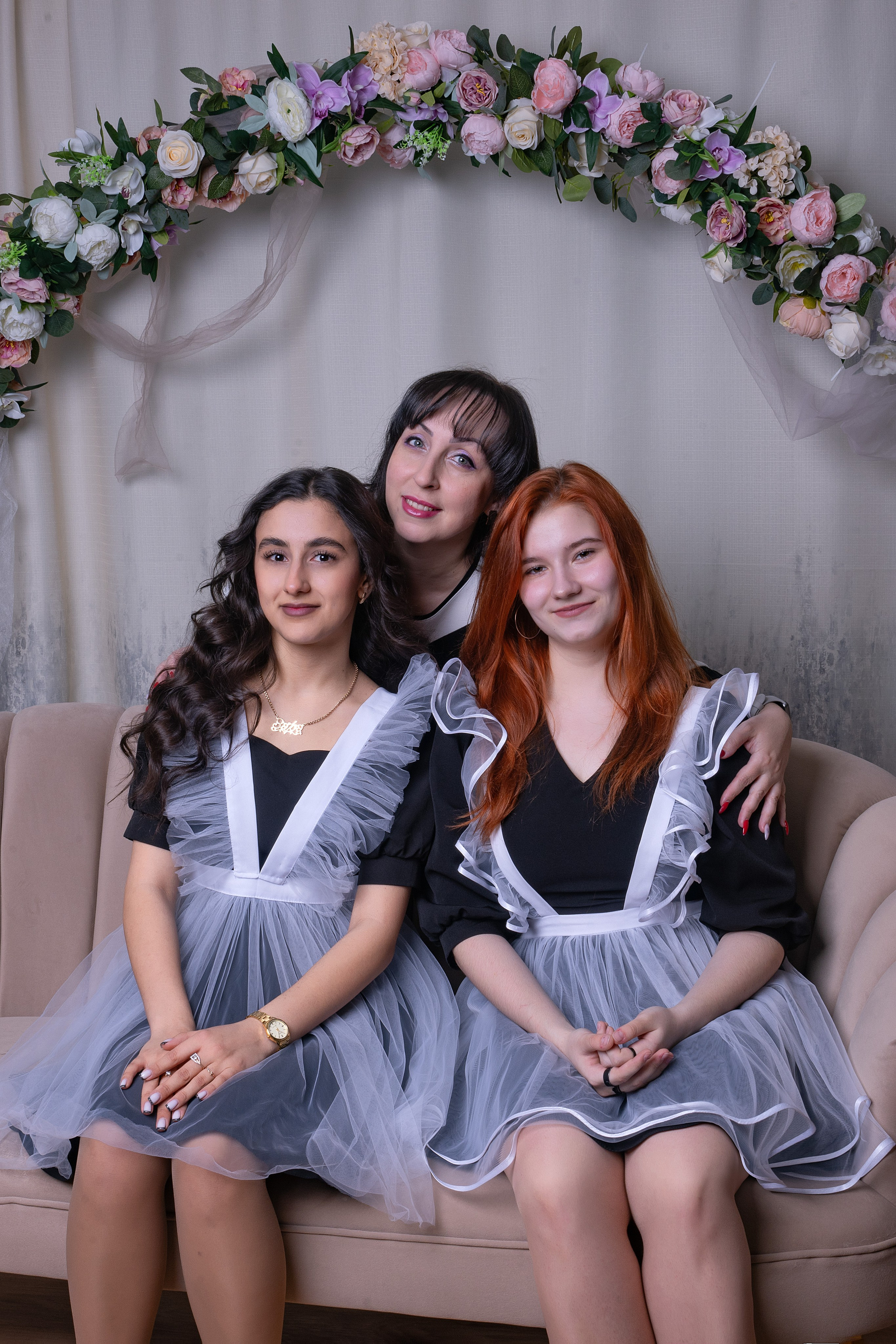 Прекрасная десятка (нестандартный подход к съемке выпускников). Главная