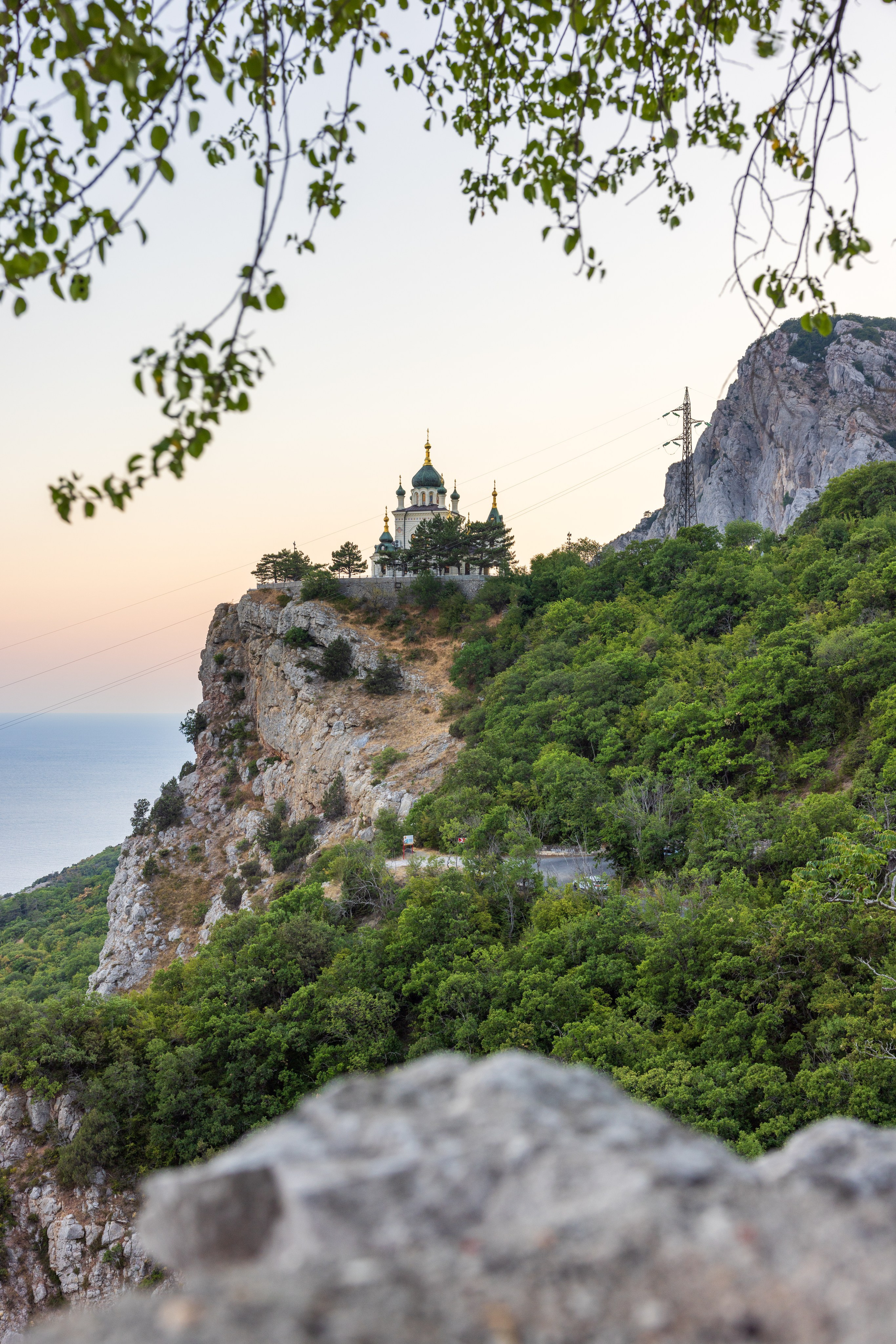 Воскресенская церковь в Фаросе