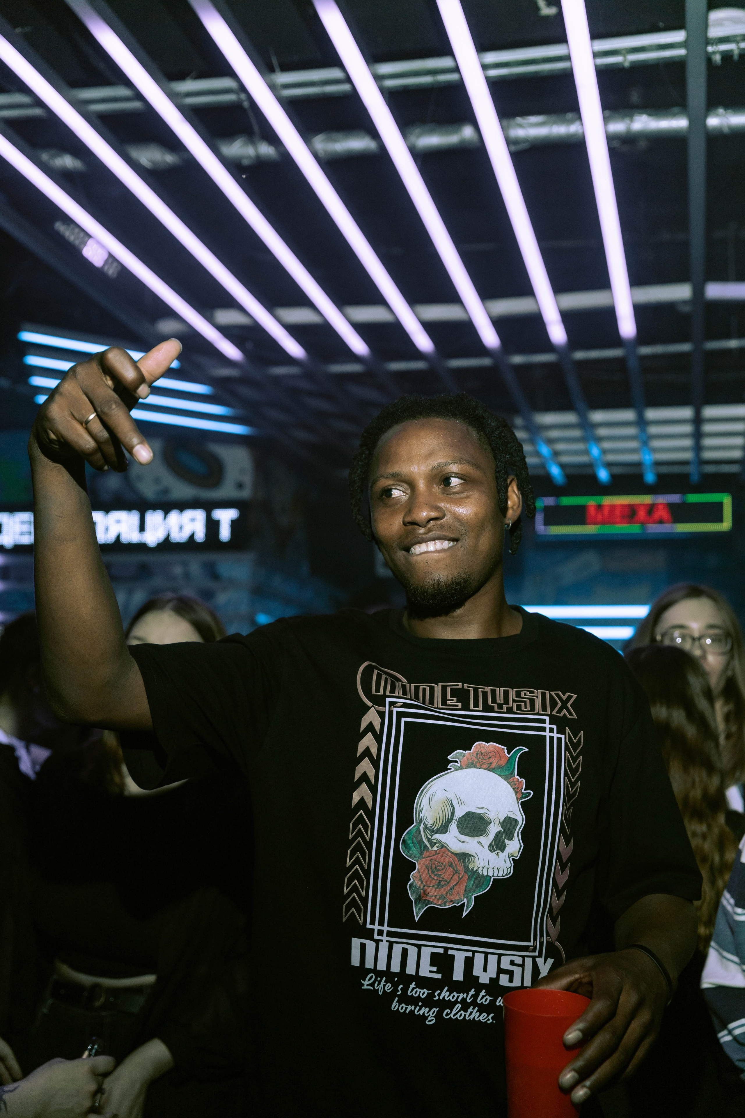 Mishka-bar 4. _Carpe diem_