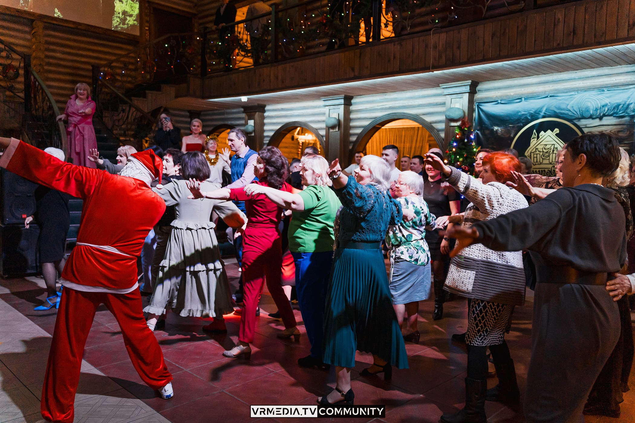 Новогодний вечер у «Петровича»