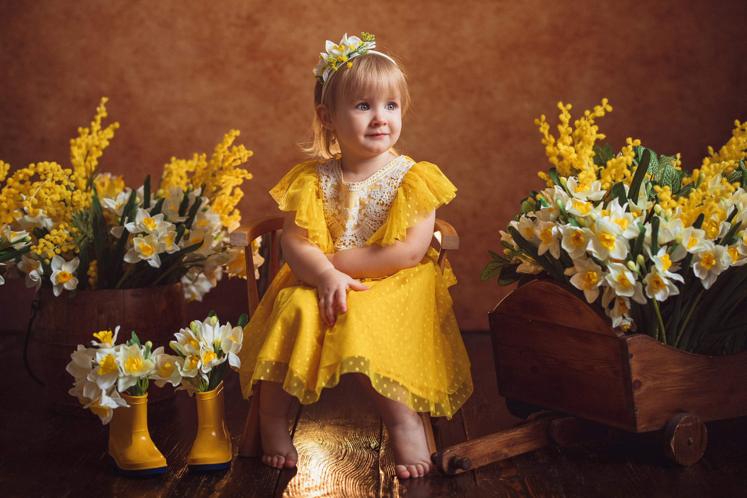 Детская фотосессия к 8 марта в фотостудии г. Краснодара. Семейный и детский фотограф в Краснодаре Анна Трашкова