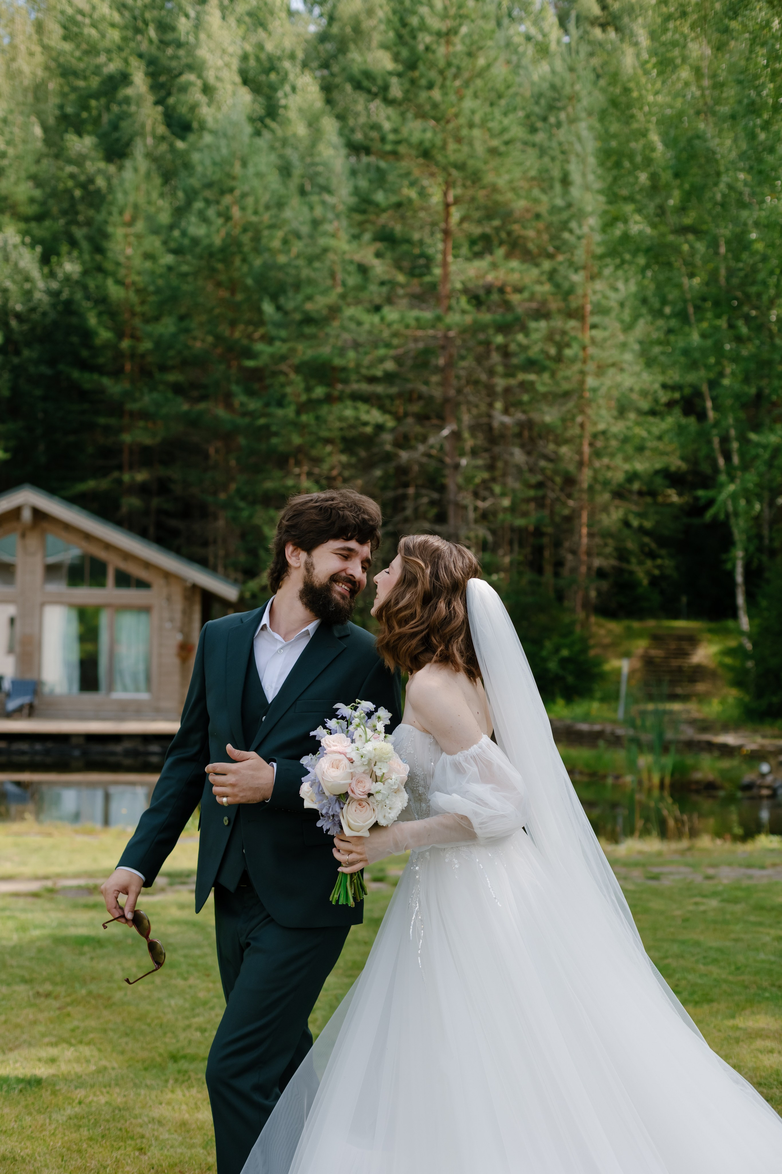 Букетик черники. Майя Алиева Свадебный фотограф в Санкт-Петербурге