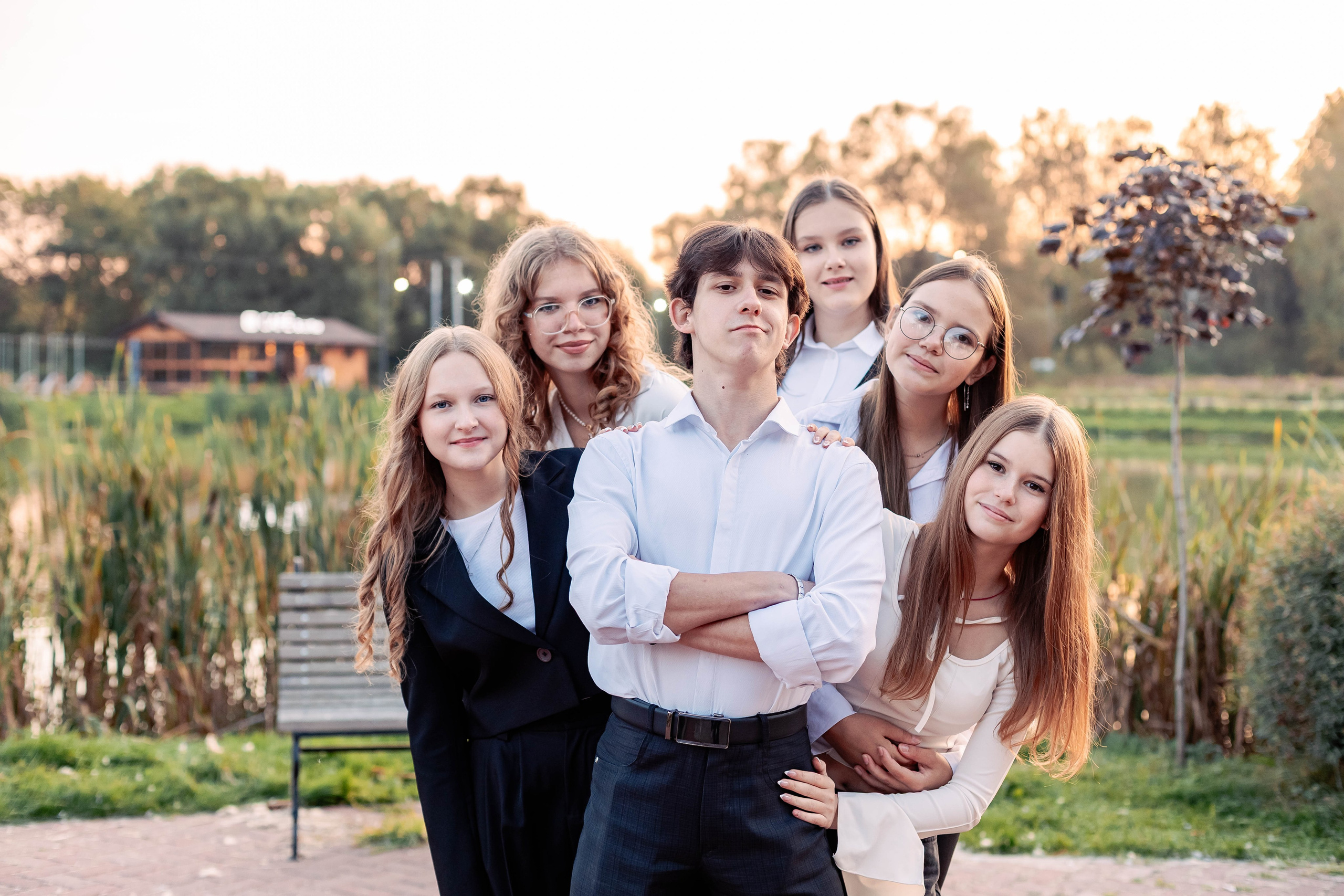 Позирование группы. Выпускные альбомы для детского сада и школы