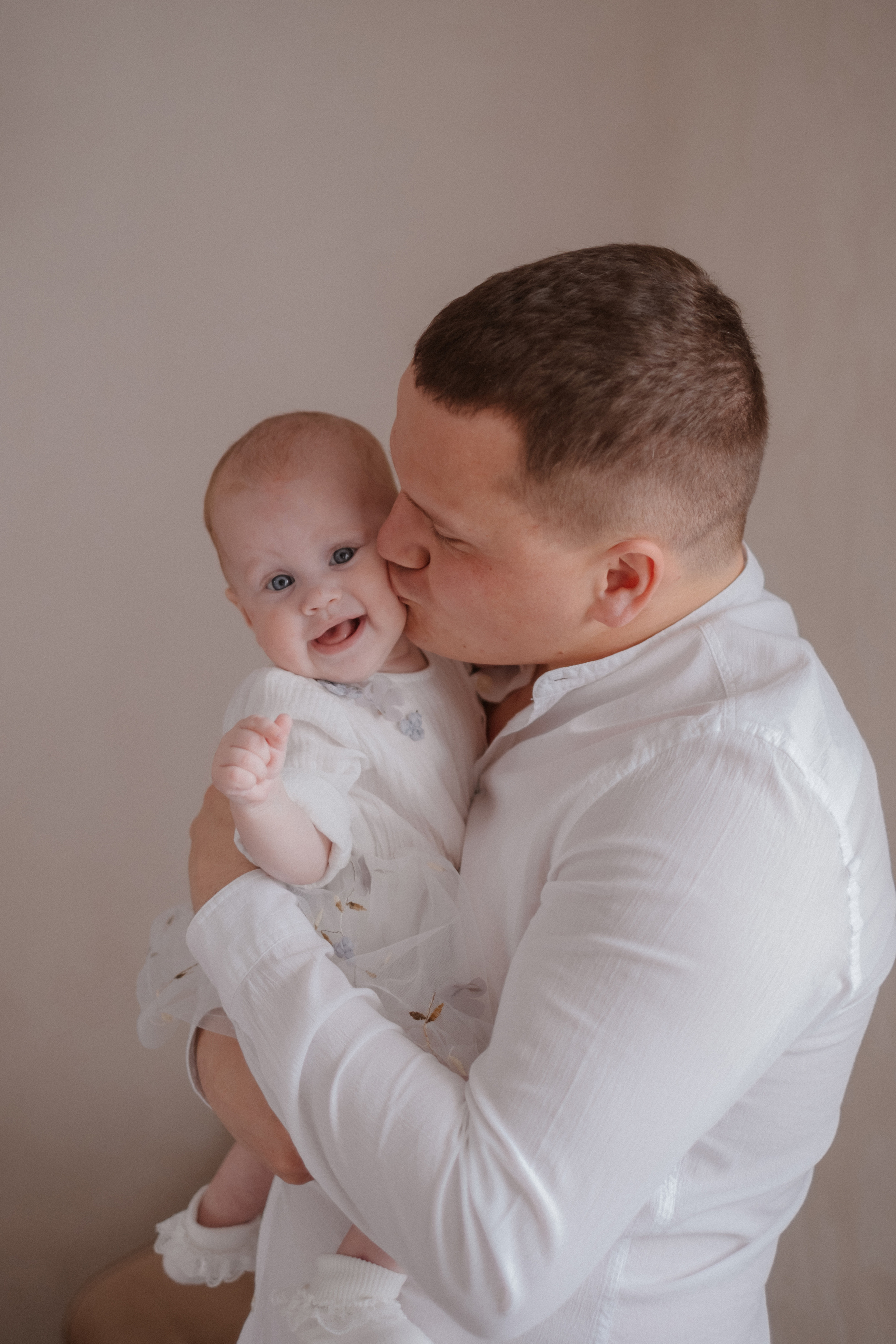 Домашняя фотосессия Даша + Ваня + Маша. Свадебный и семейный фотограф г. Волгоград Биленко Ангелина