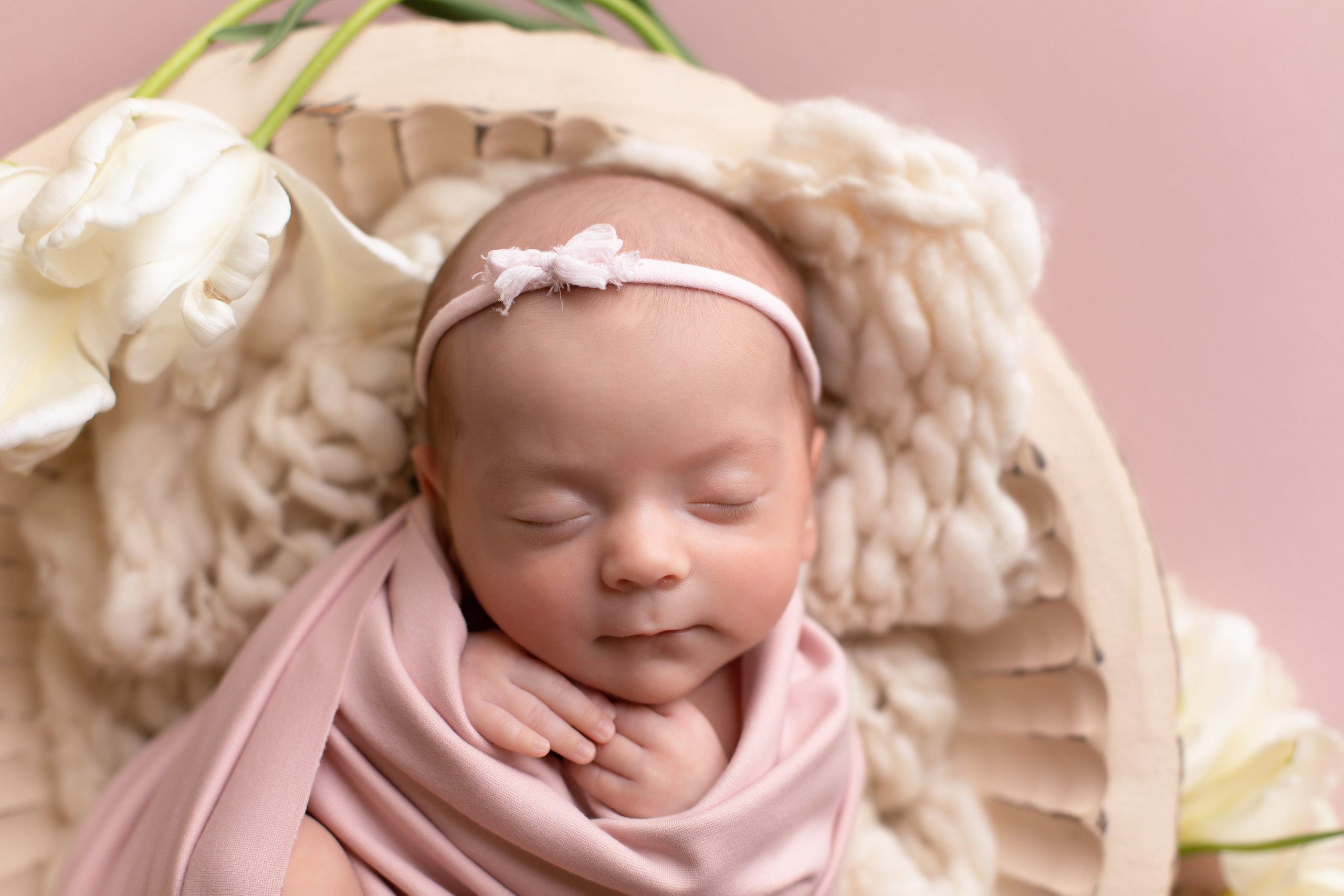 Новорожденные девочки. Фотограф новорожденных в Нижнем Новгороде Белякова Оксана